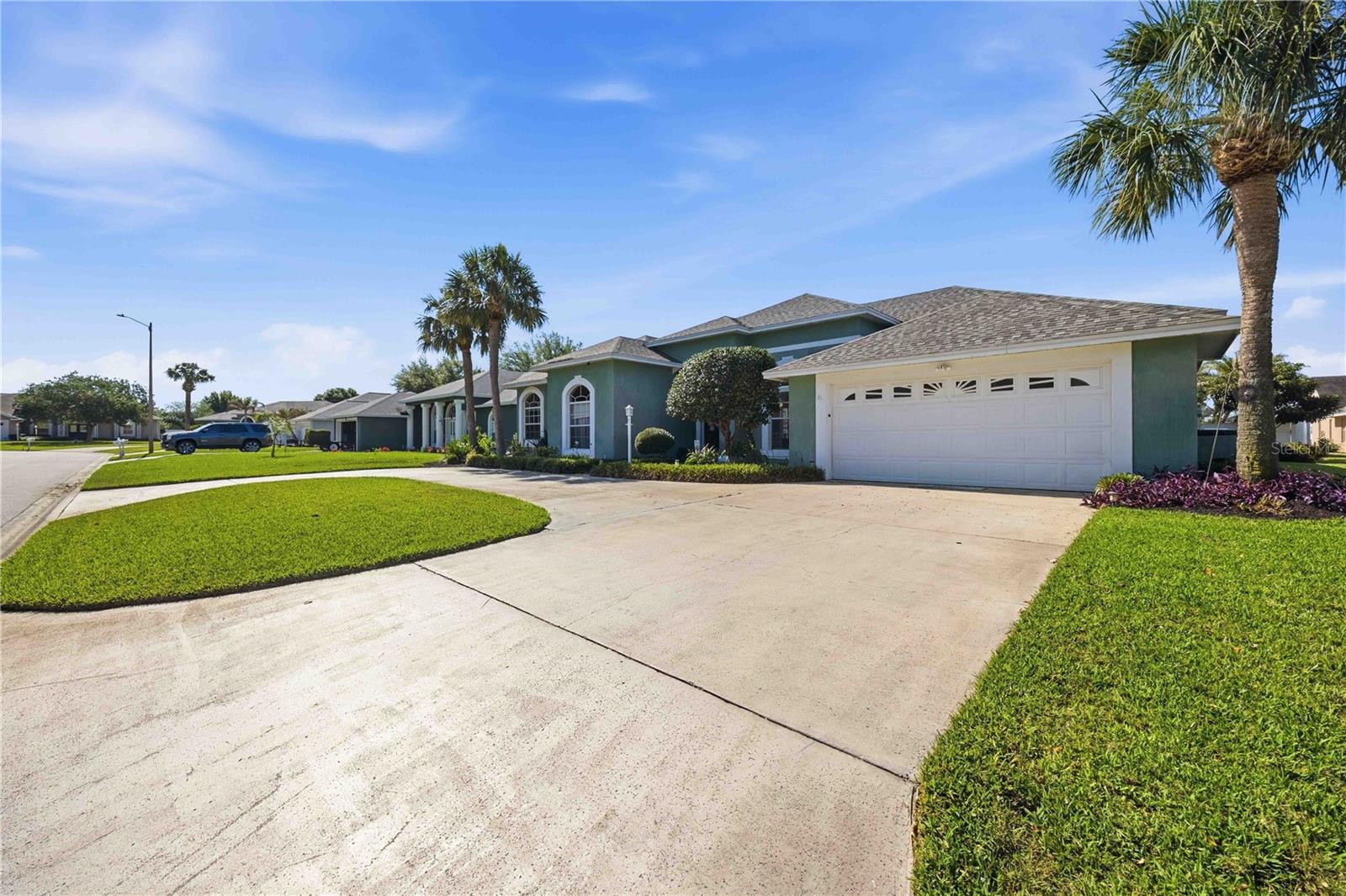 355 Ruby Lake Loop, FL