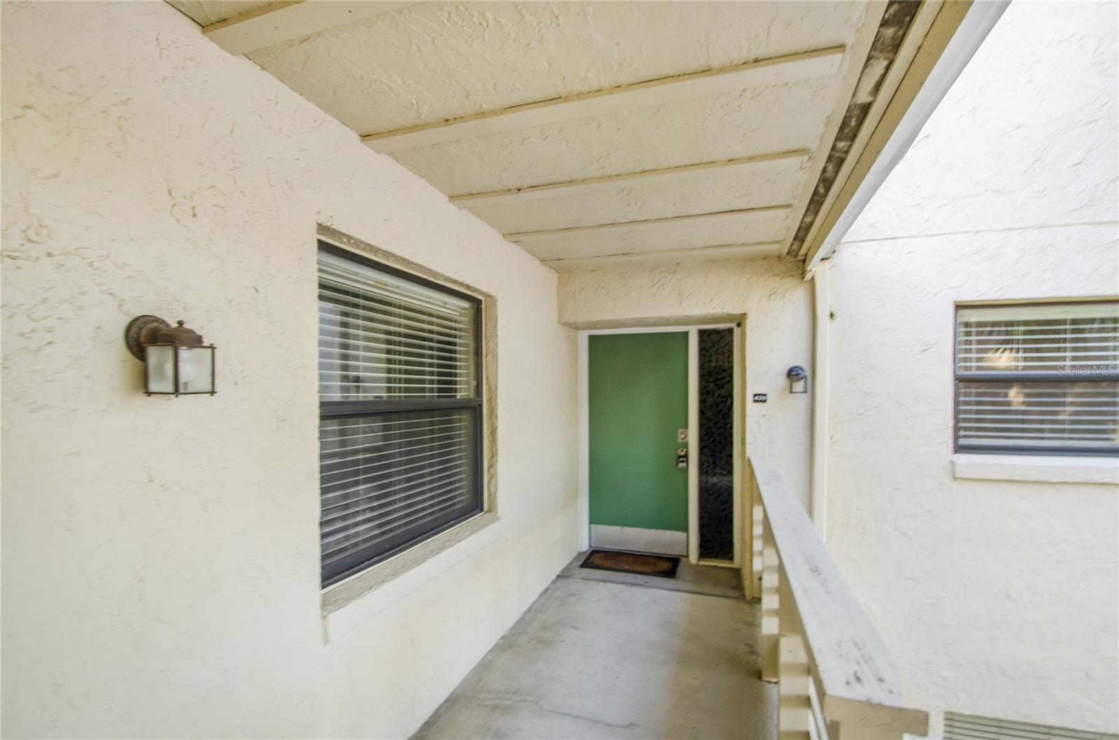 439 Netherwood Crescent, FL