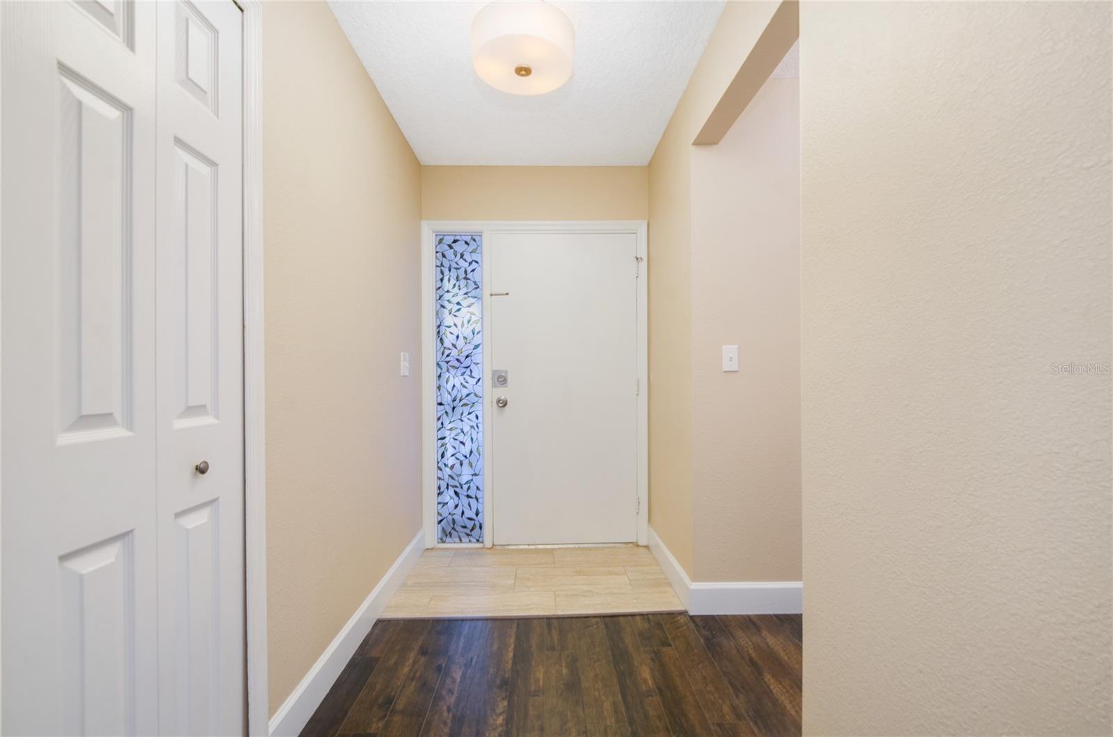 439 Netherwood Crescent, FL