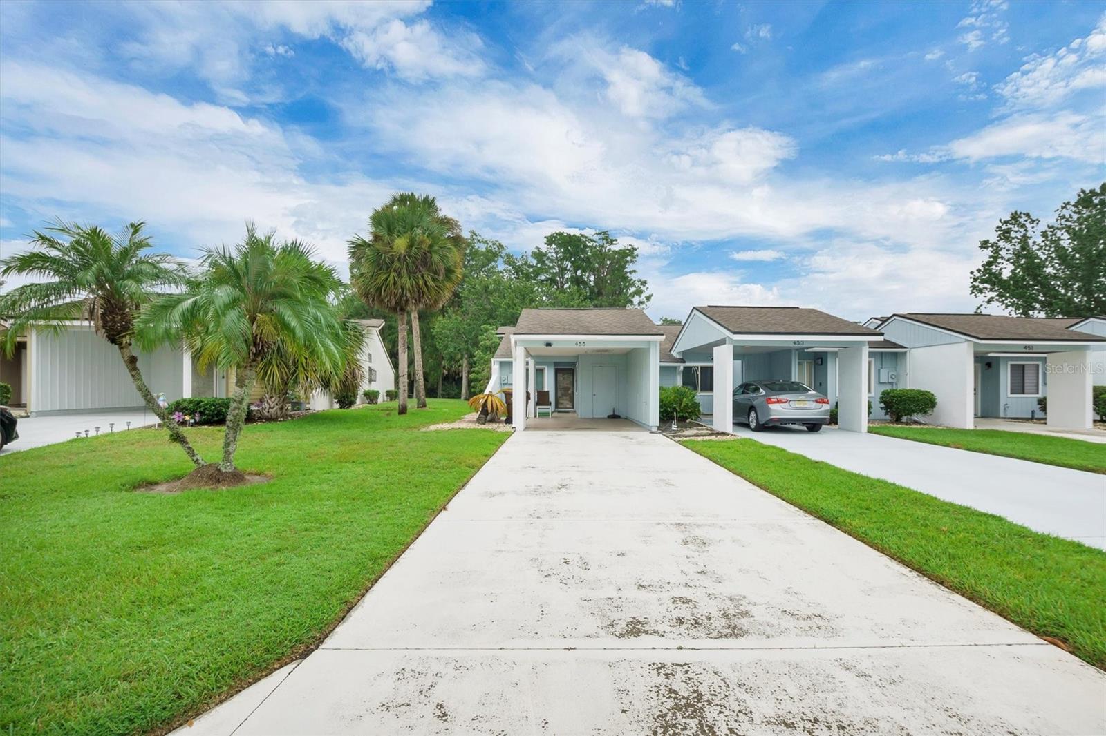 455 Prestwick Place, FL