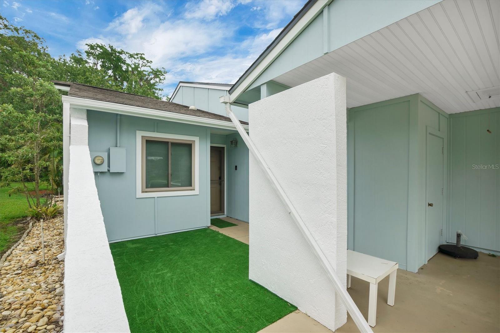 455 Prestwick Place, FL