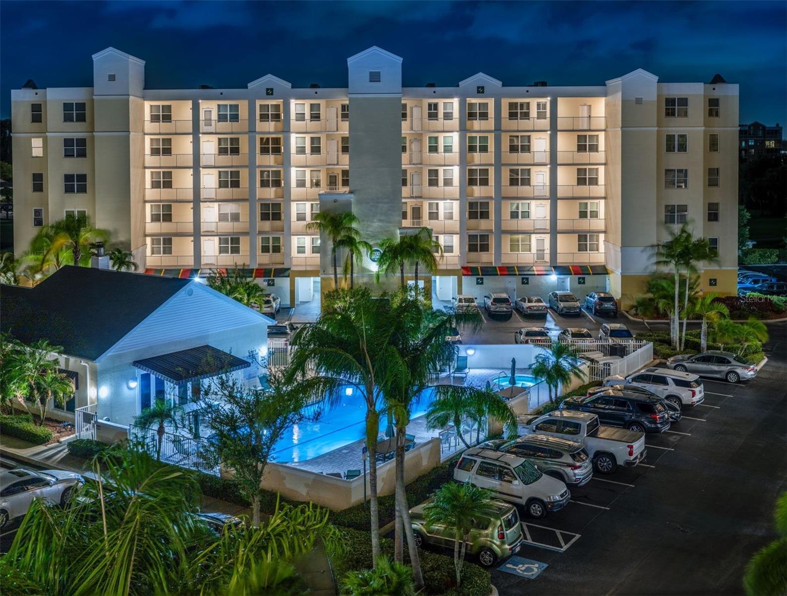 1200 Country Club Drive, FL