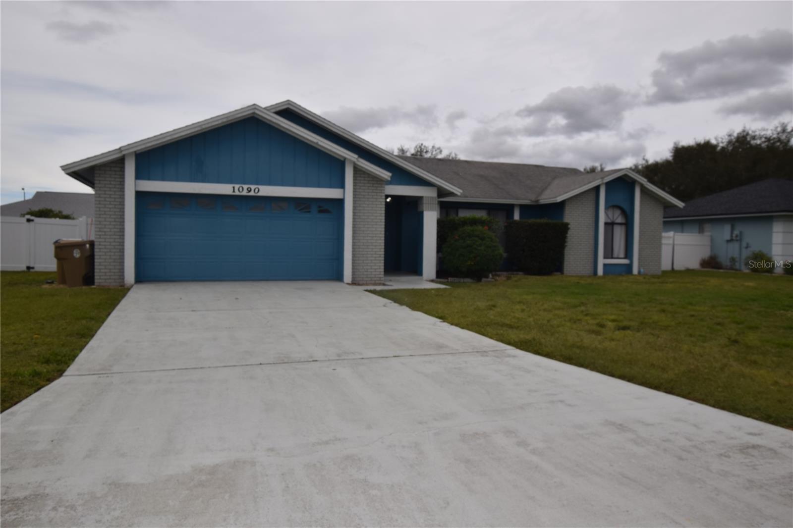 1090 Jason Ridge Court, FL