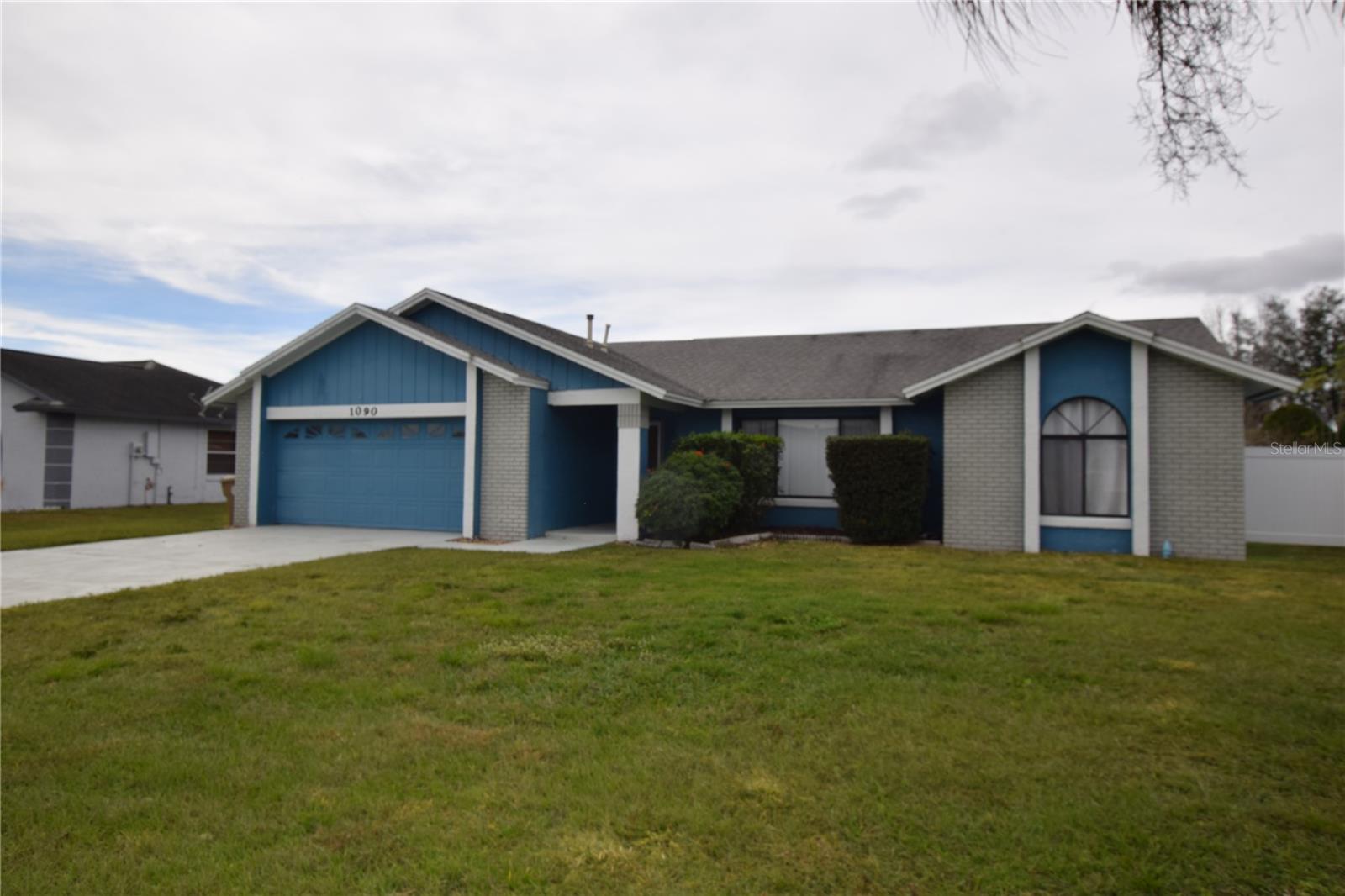 1090 Jason Ridge Court, FL