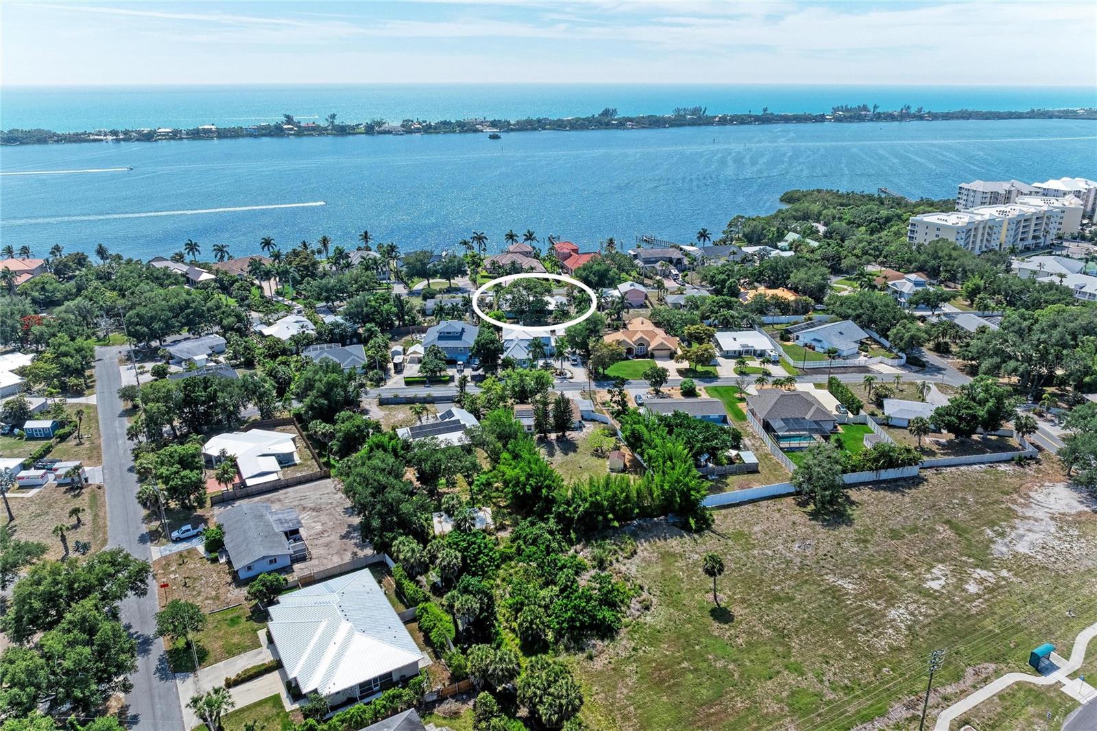 347 Bayshore Drive, FL