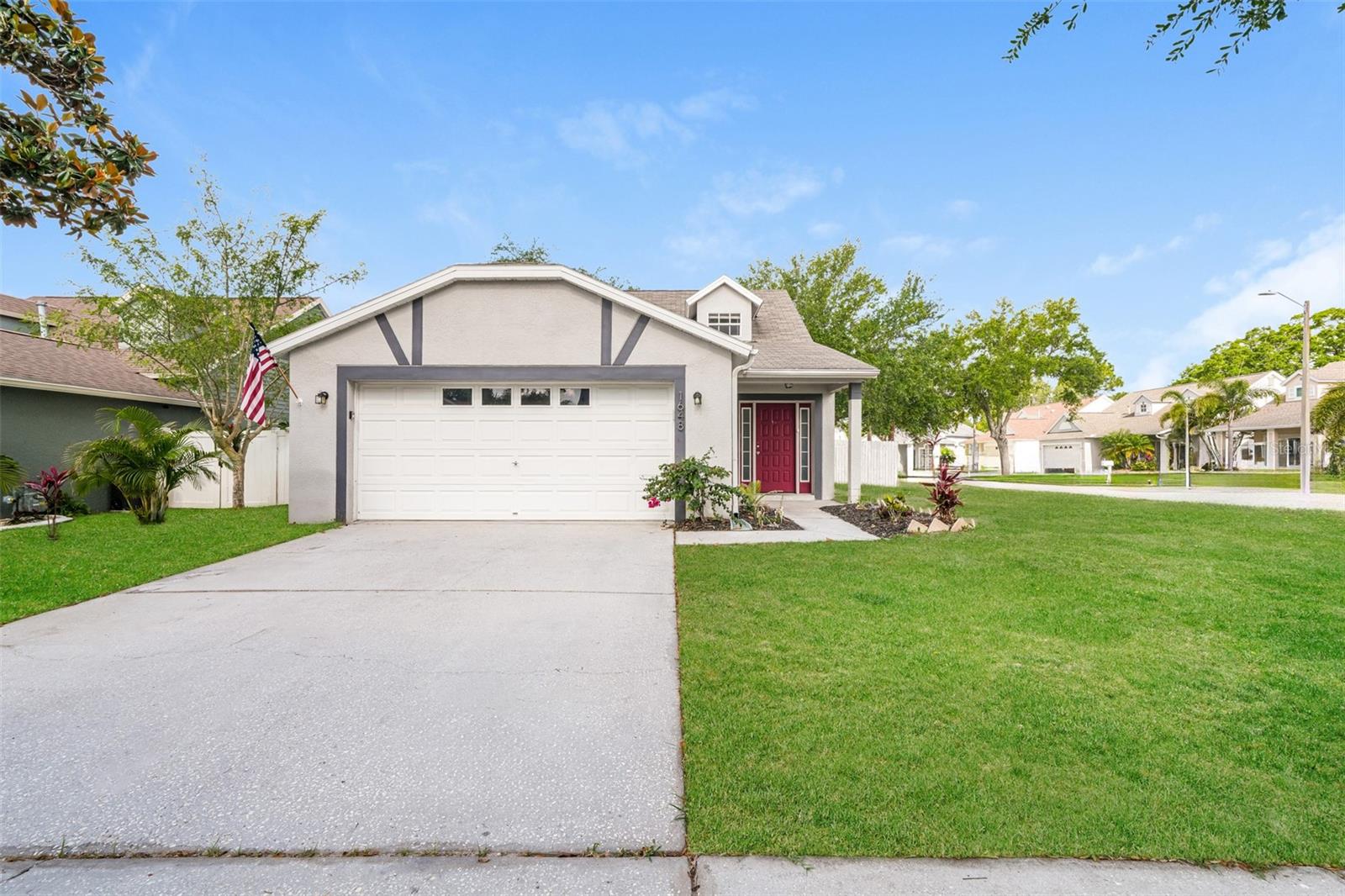 1648 Harbor Oaks Drive, FL