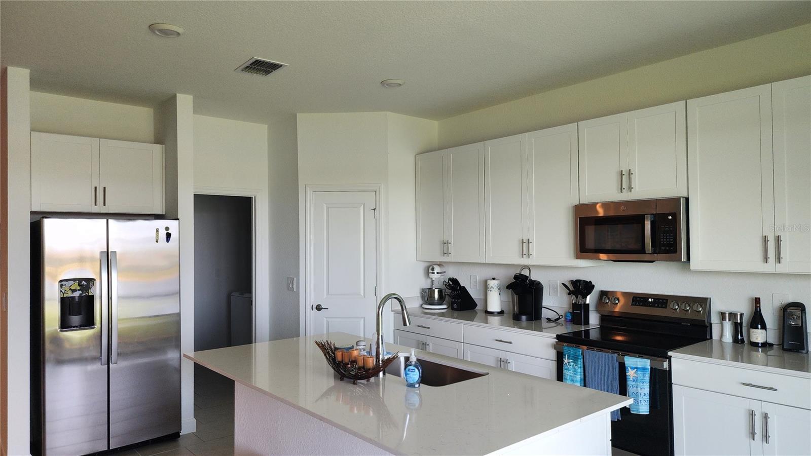 8146 Saint Kitts Circle, FL