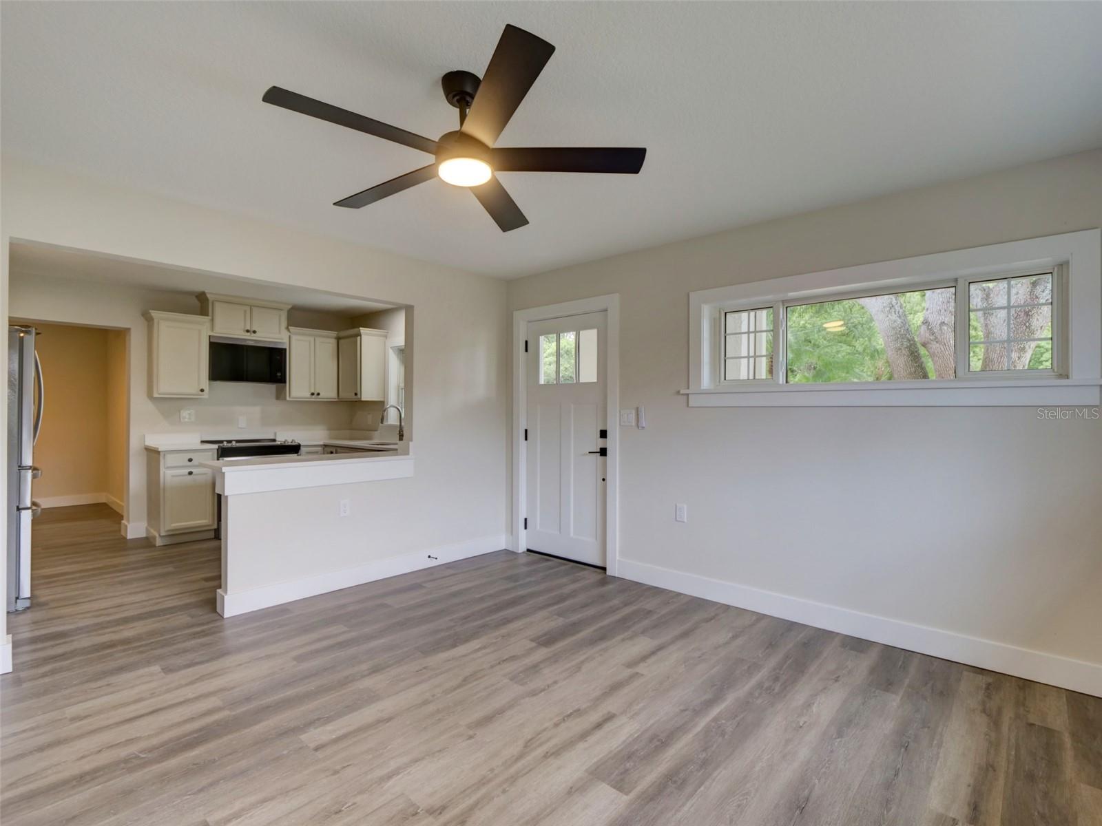 2709 Arc Drive, FL