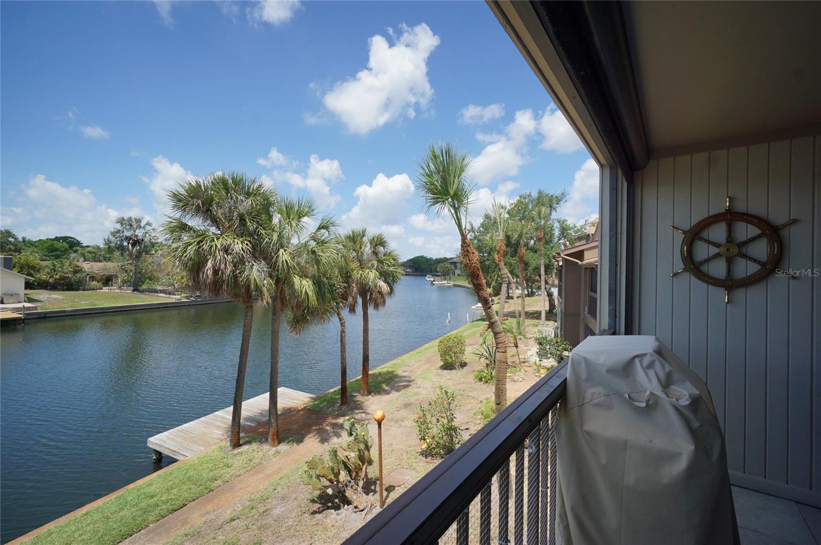 6325 Newtown Circle, FL