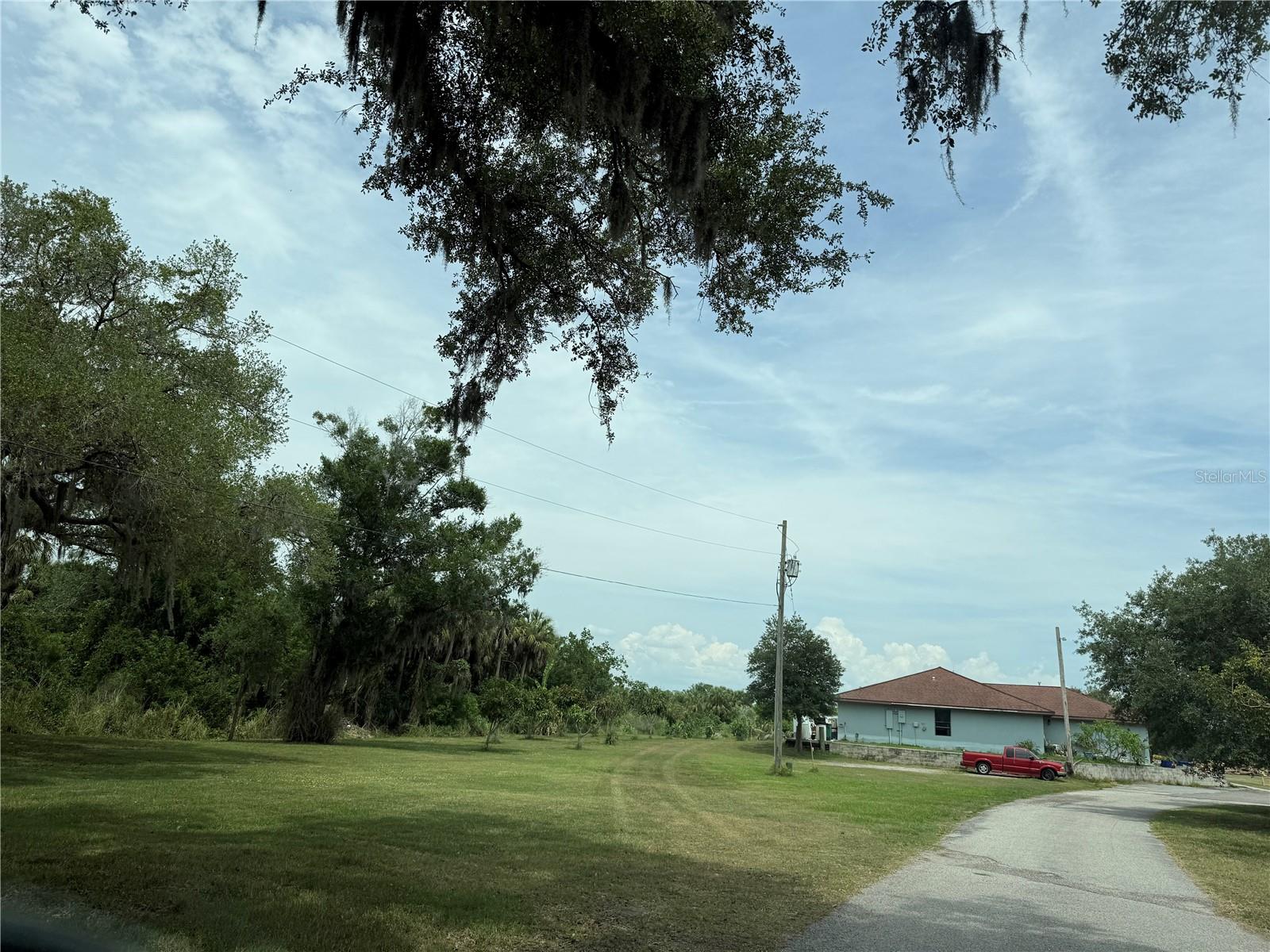 3208 16th Ave E, FL