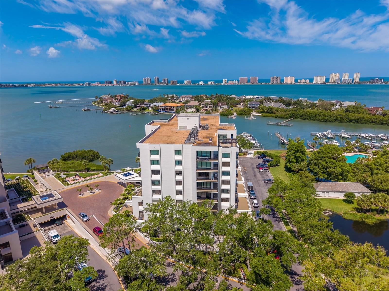 8 Belleview Boulevard, FL