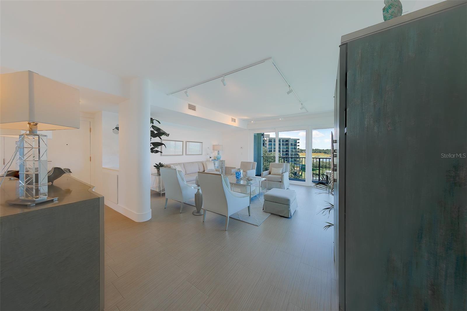 8 Belleview Boulevard, FL