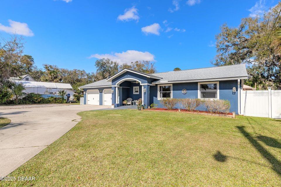 1077 George Anderson Street, FL