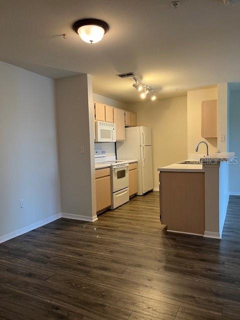 5447 Vineland Road, FL