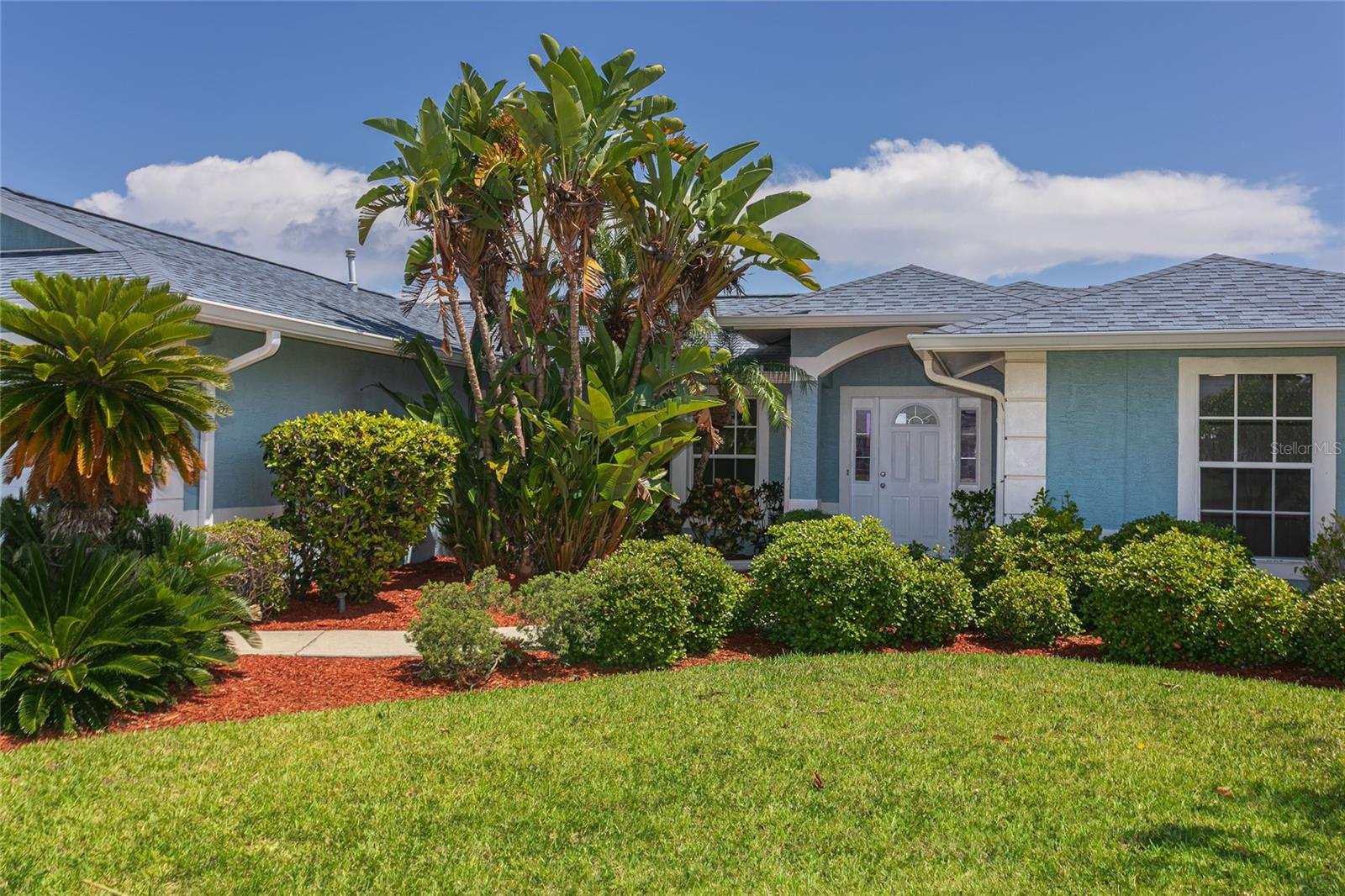 5557 Bowline Bend, FL