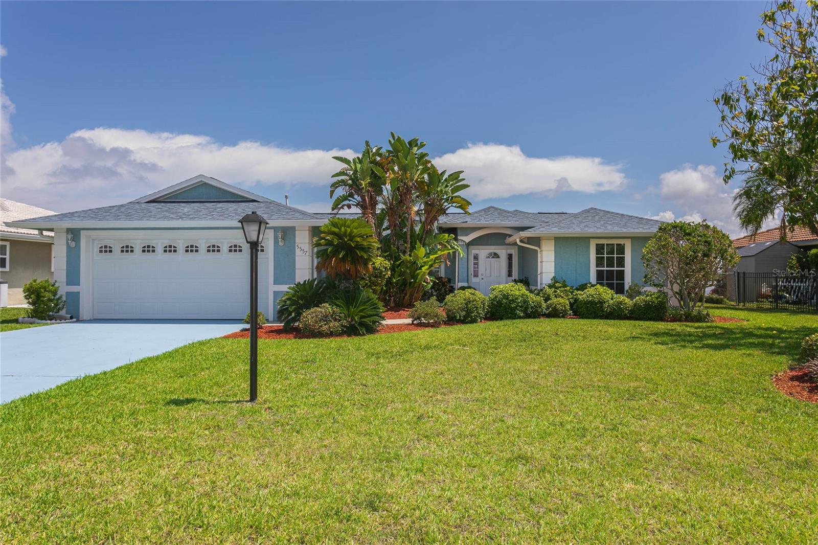 5557 Bowline Bend, FL