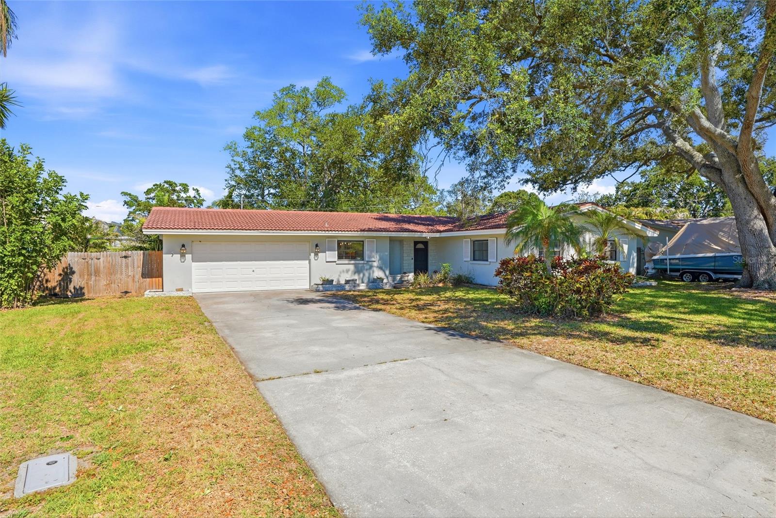1349 Viewtop Drive, FL