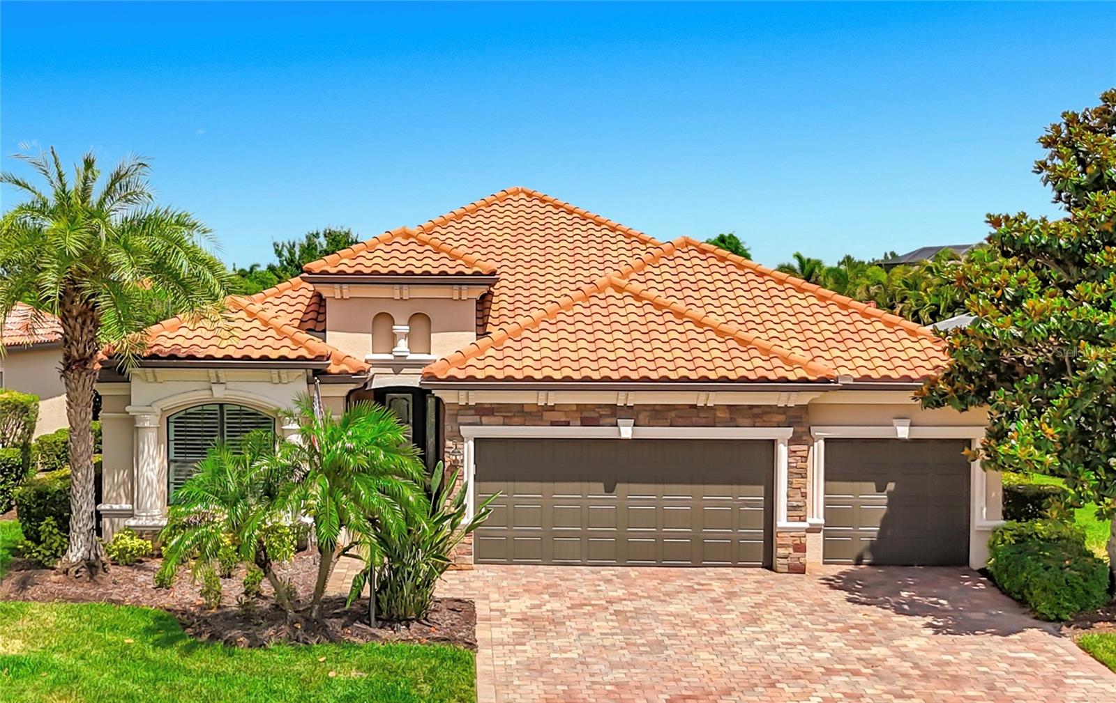 5518 Foxfire Run, FL