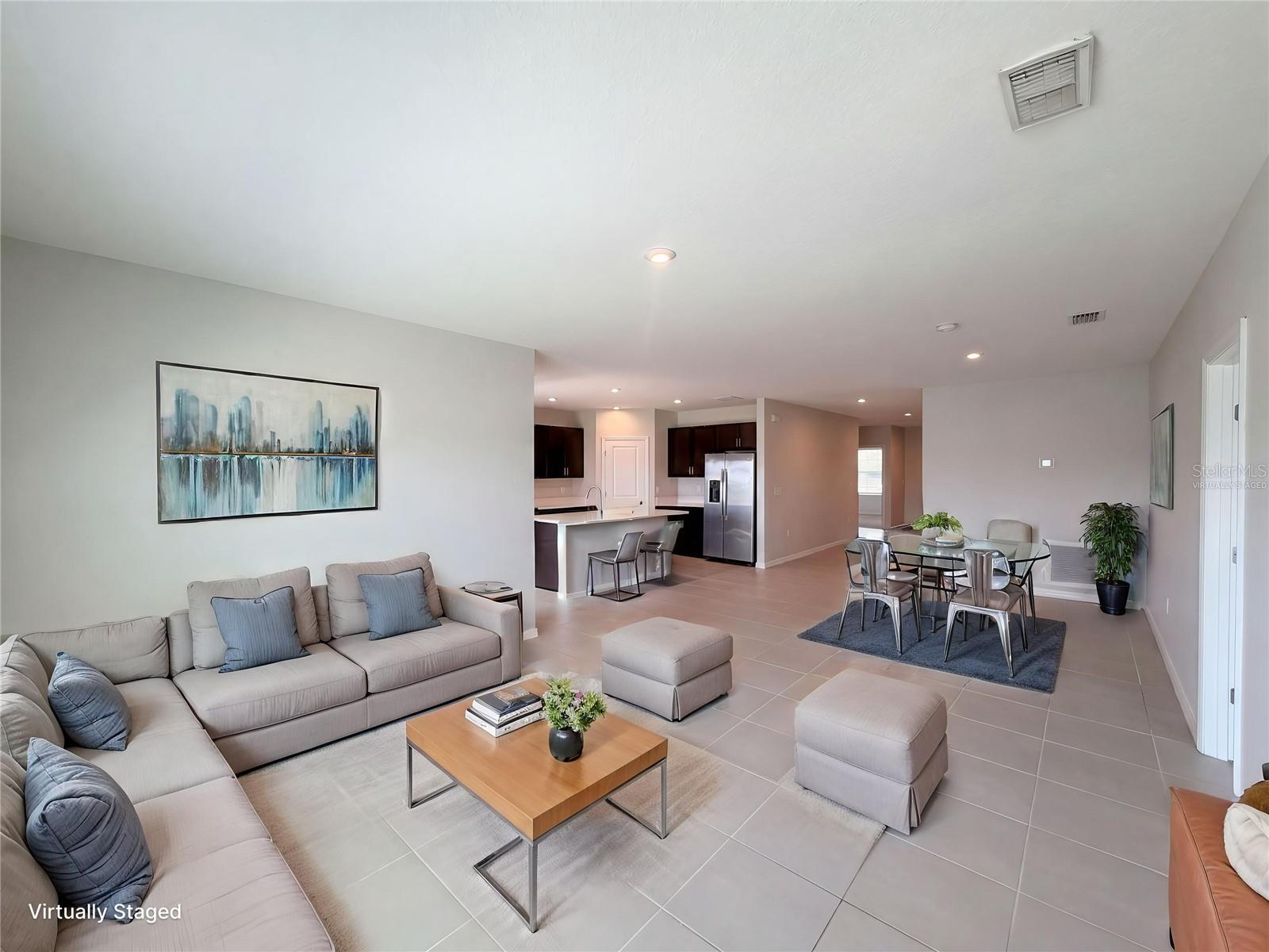 221 Aquamarine Lane, FL