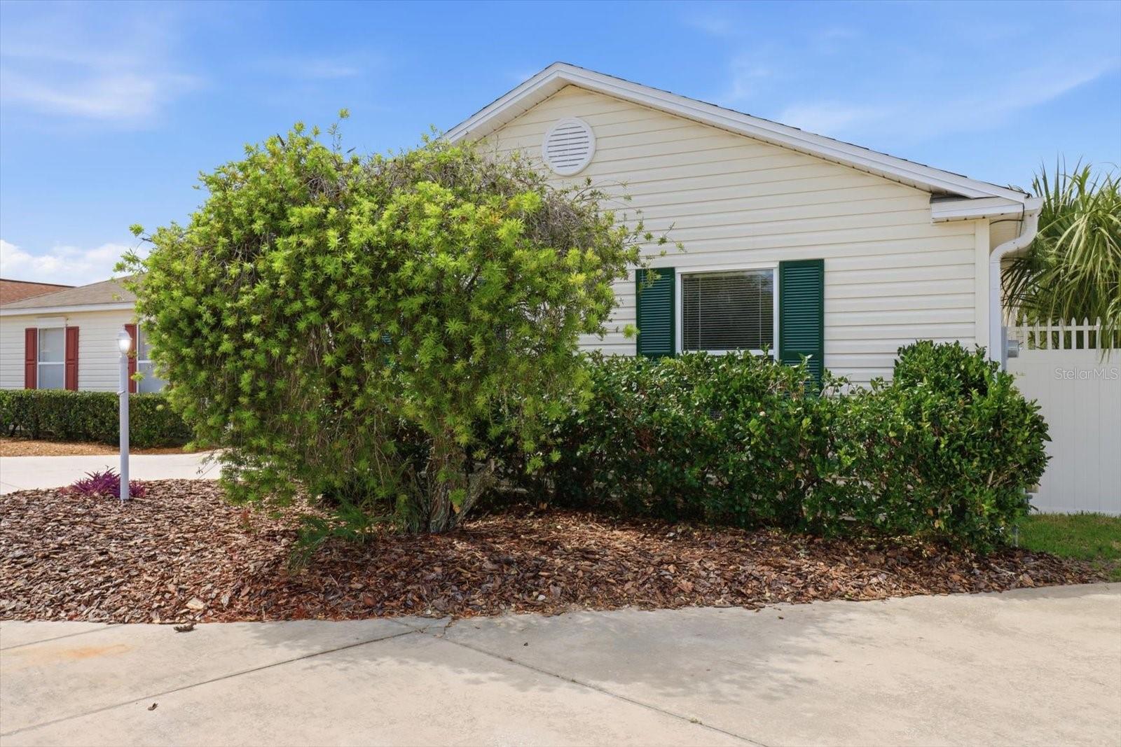 2445 Greenhill Trail, FL