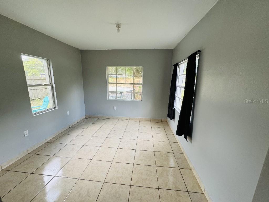 419 Avenue M, FL