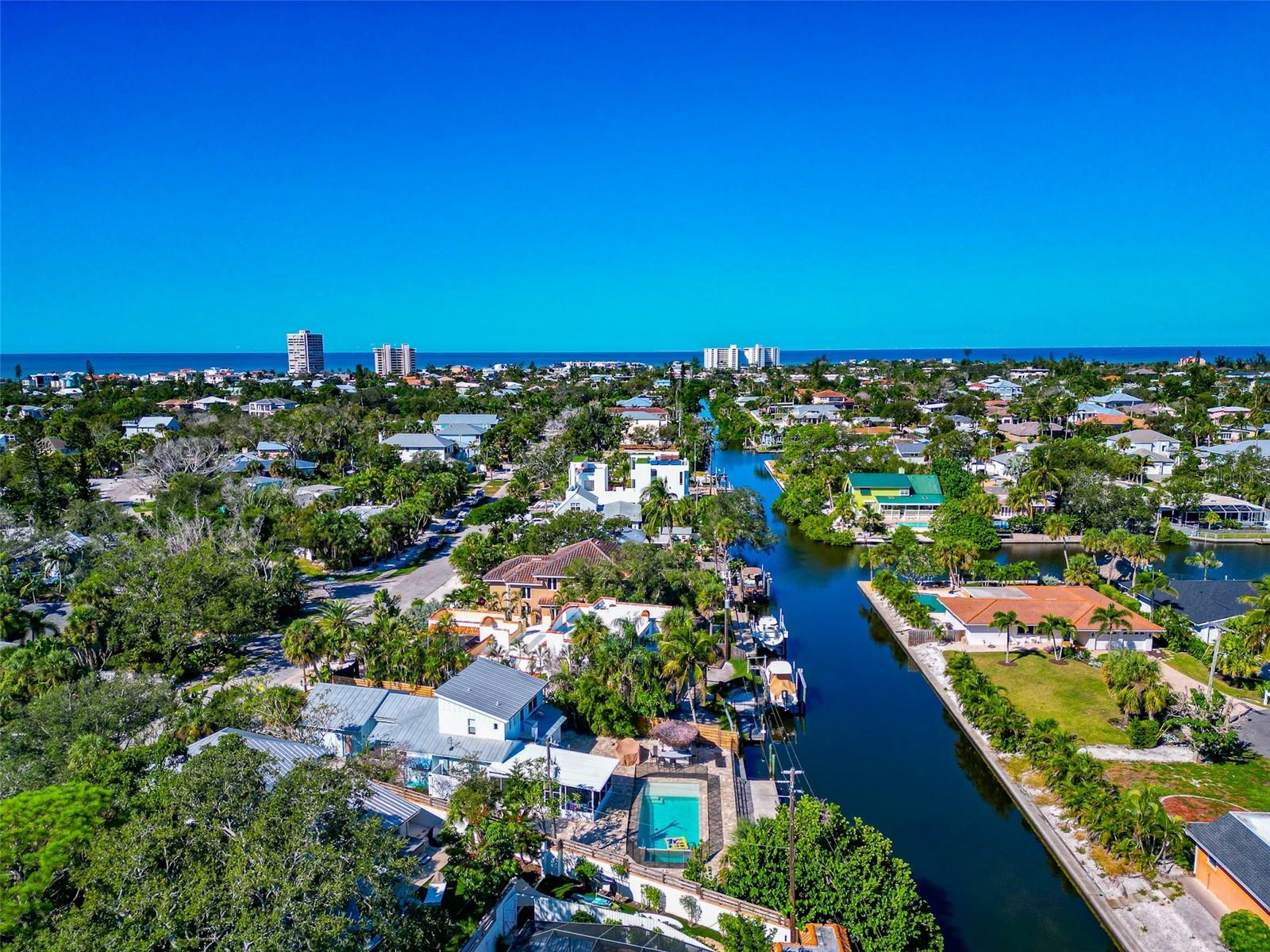 681 Avenida De Mayo, FL