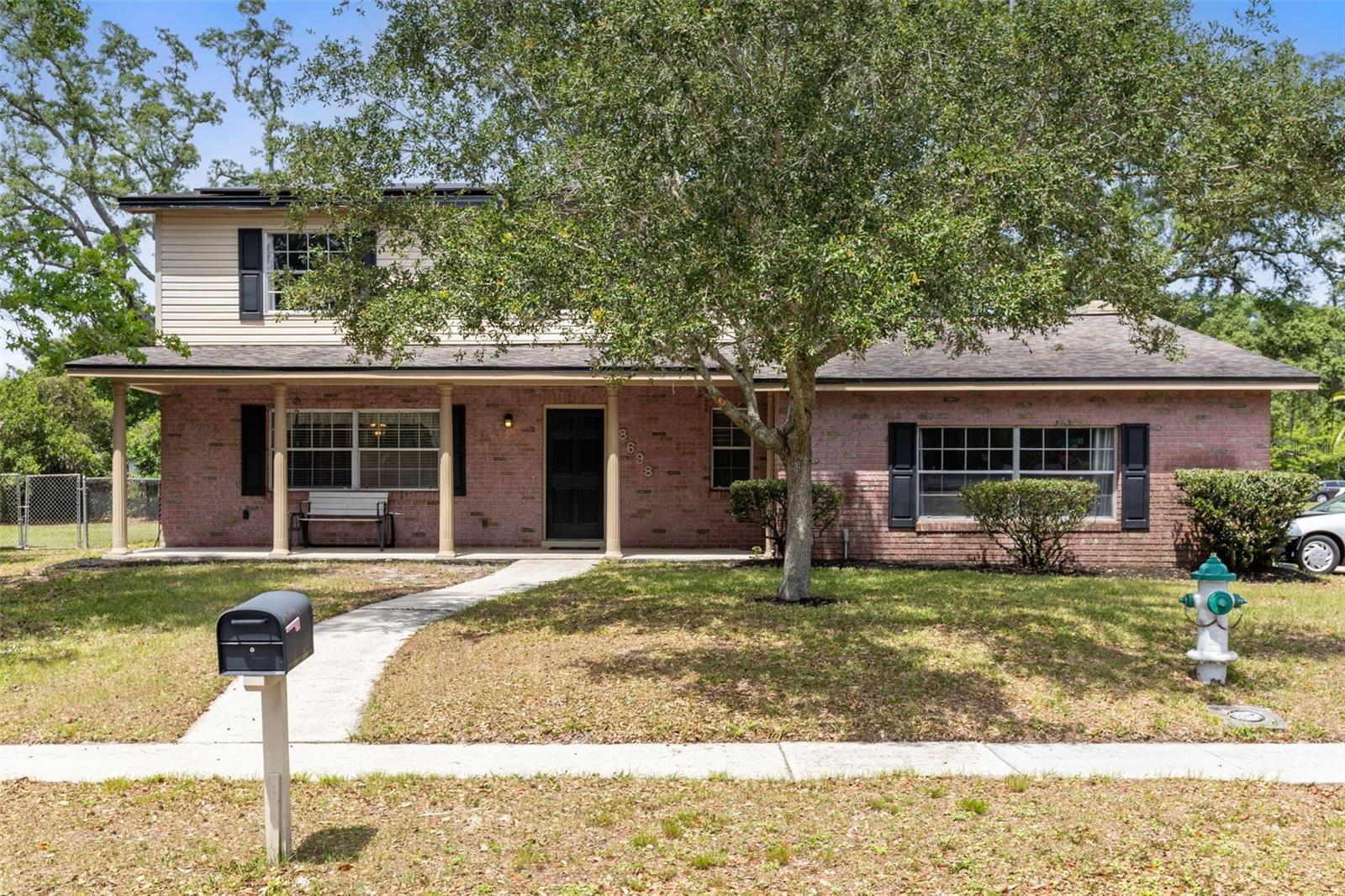 8698 Hillside Drive, FL