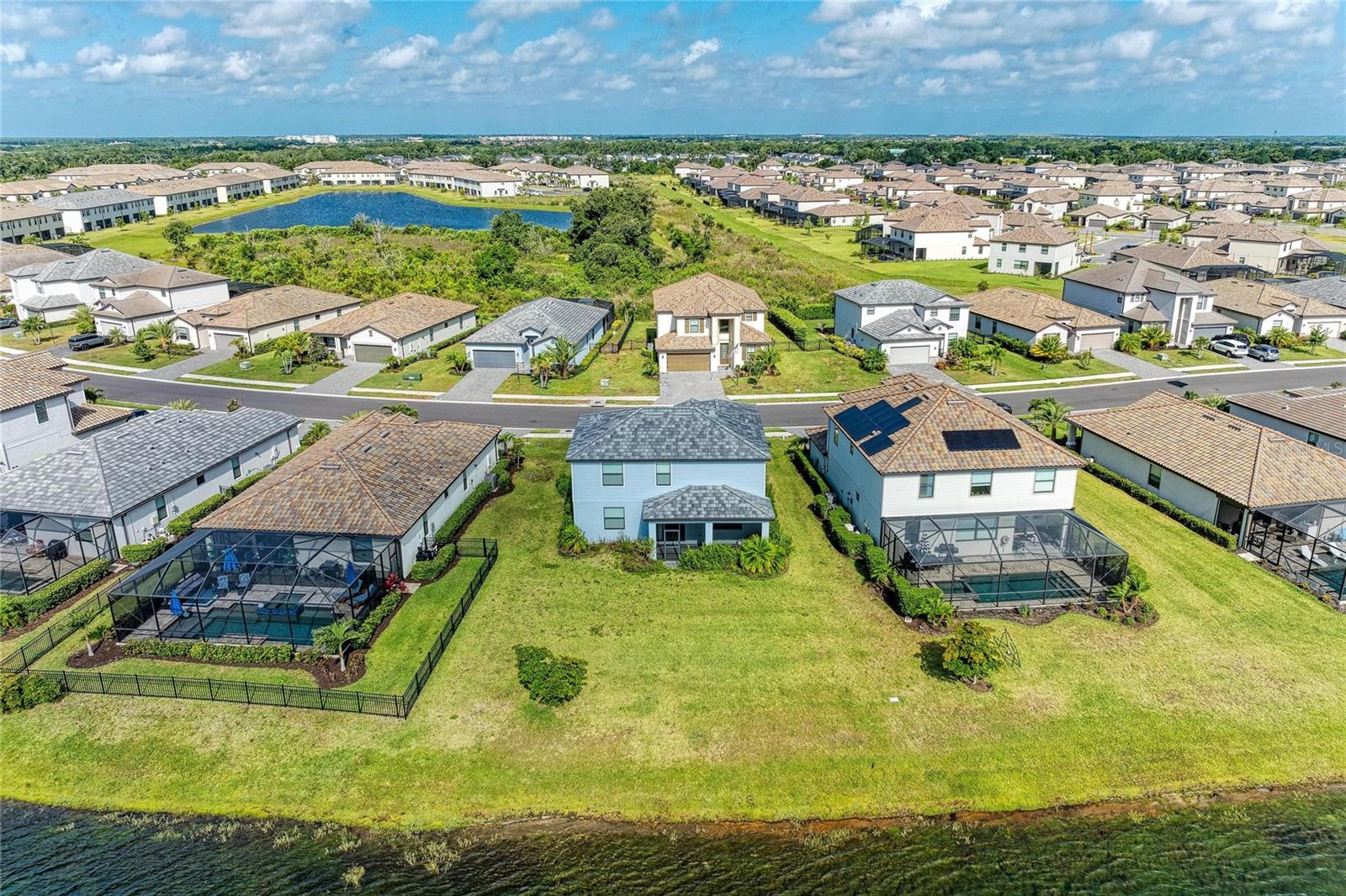 5325 Coral Reef Way, FL