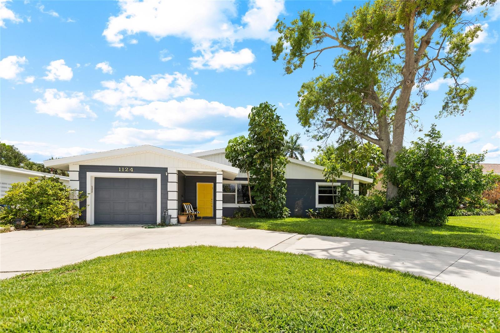 1124 40th Avenue, FL