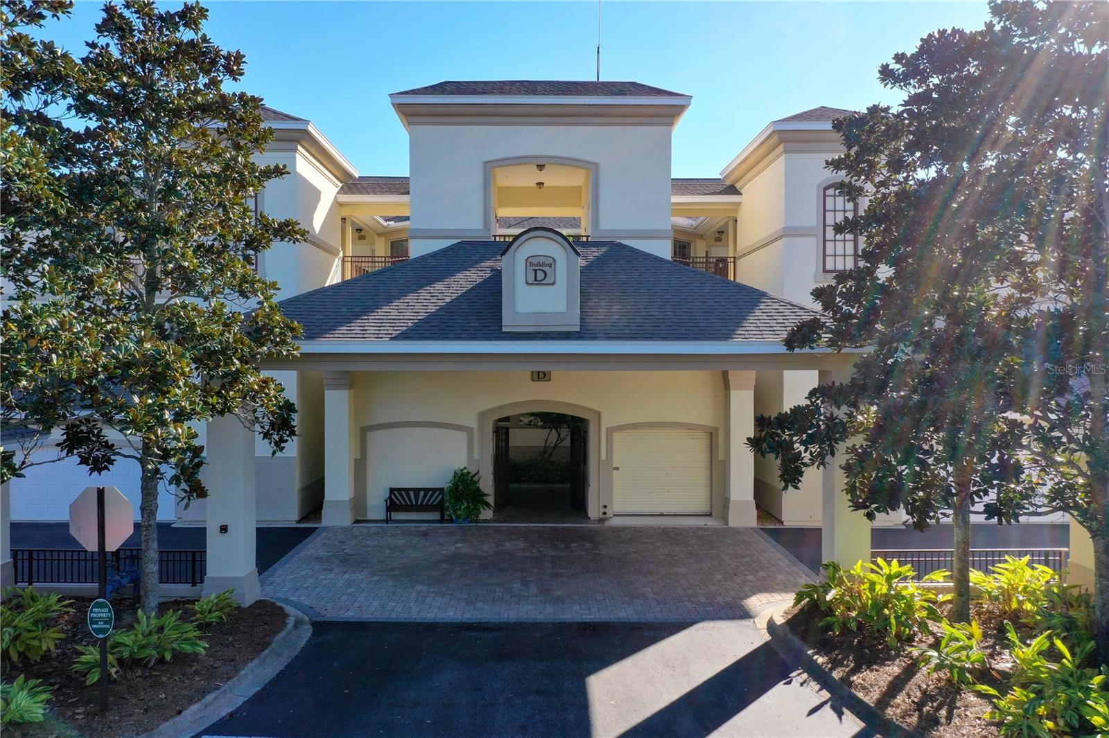 200 Riverfront Drive, FL