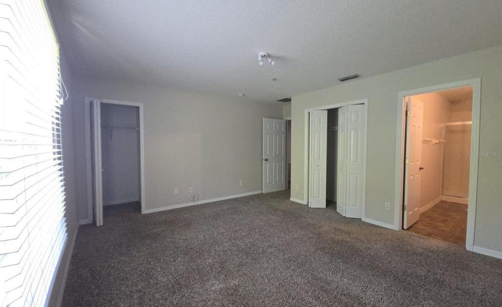 219 Glowing Peace Ln, FL