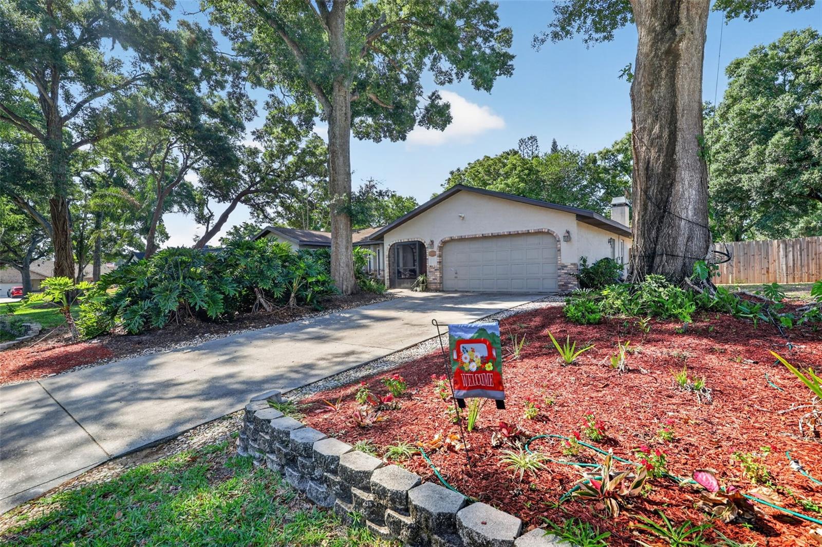 2713 Willow Oaks Drive, FL