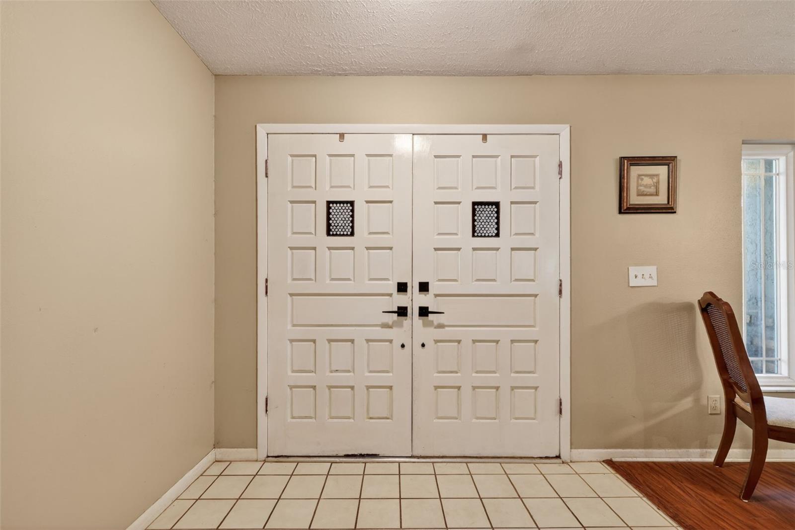 2713 Willow Oaks Drive, FL