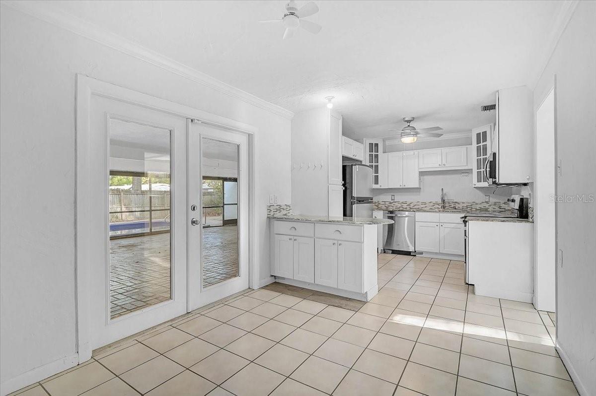 345 Tuttle Avenue, FL