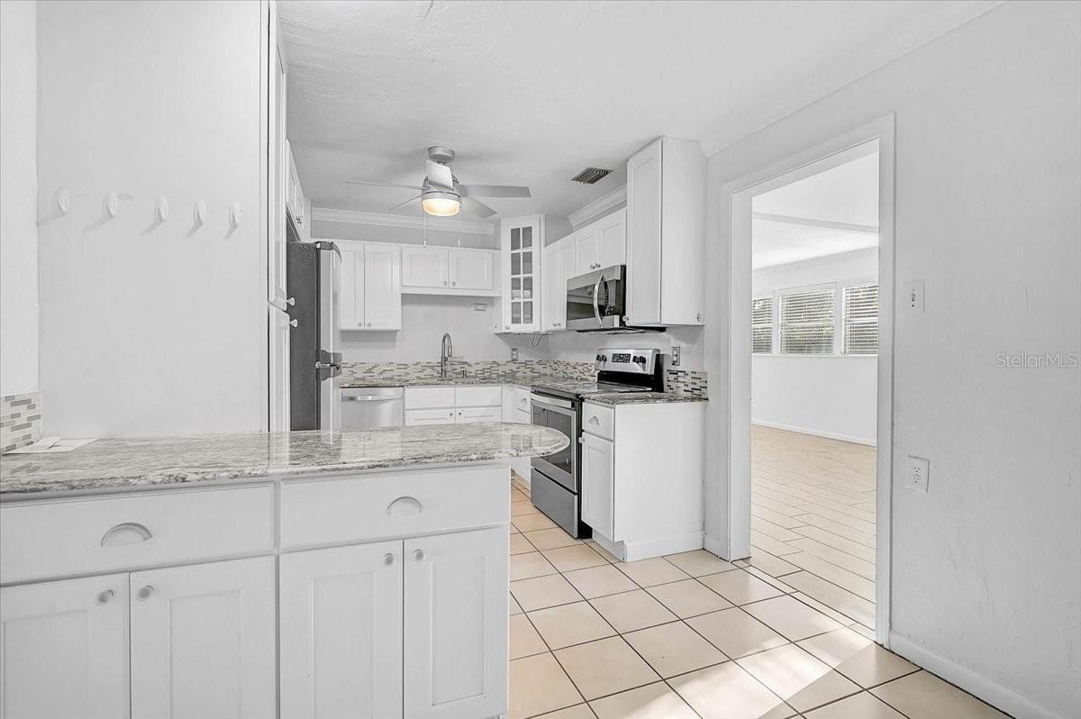 345 Tuttle Avenue, FL