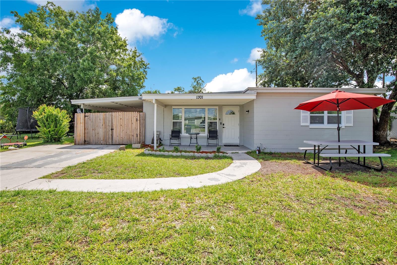 1301 Lawne Boulevard, FL