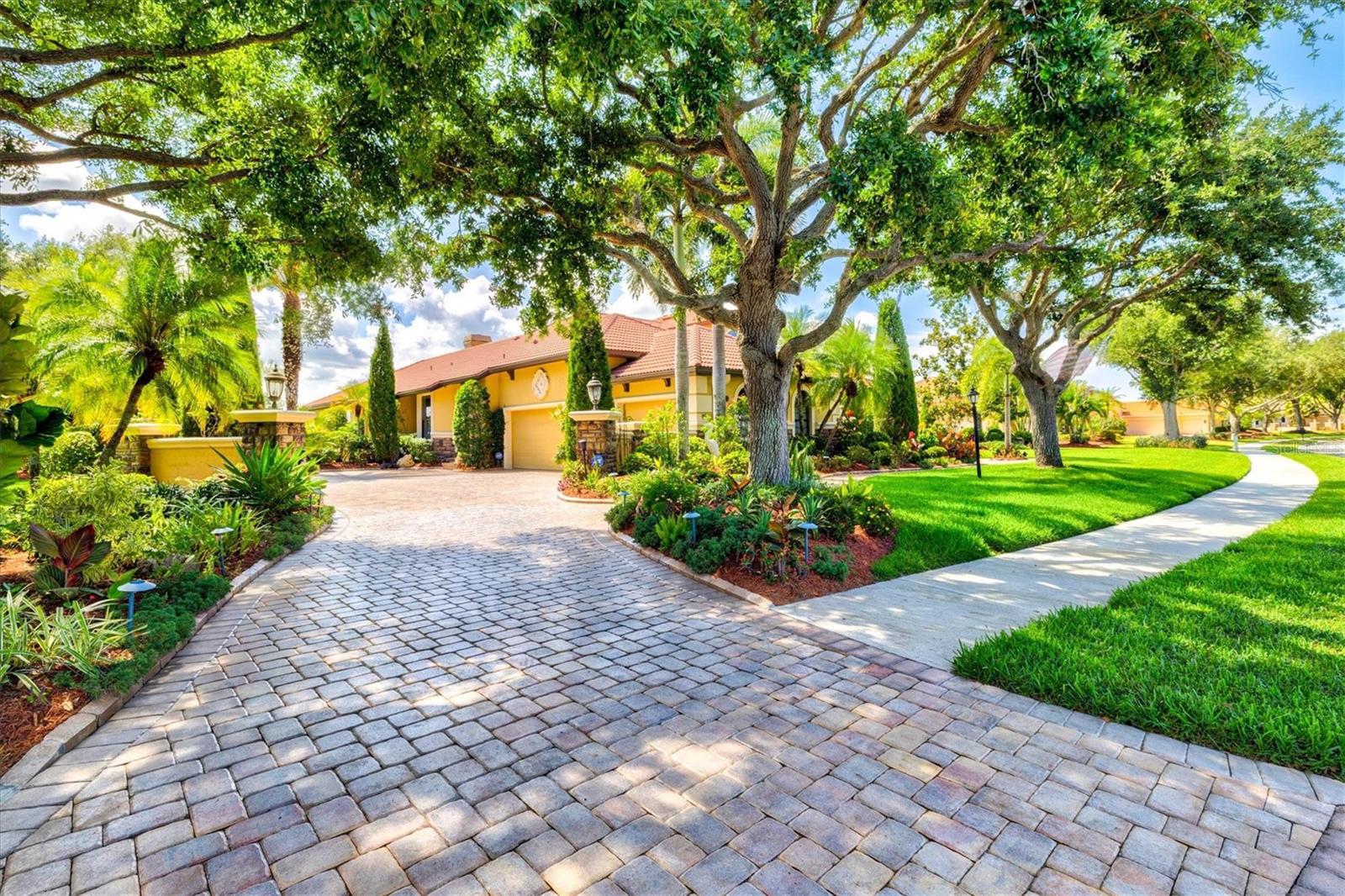 7365 Serenoa Drive, FL