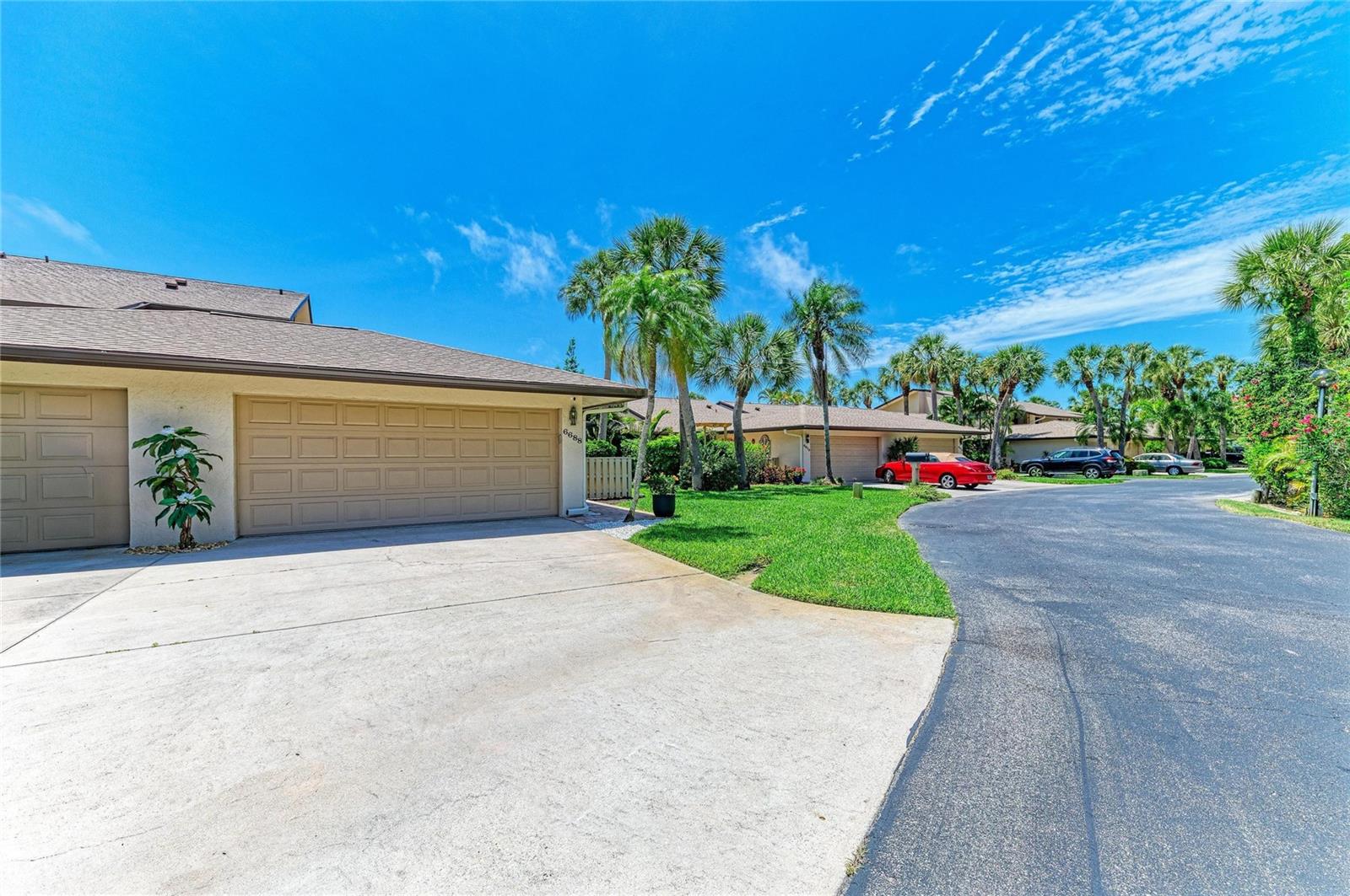 6688 Schooner Bay Circle, FL