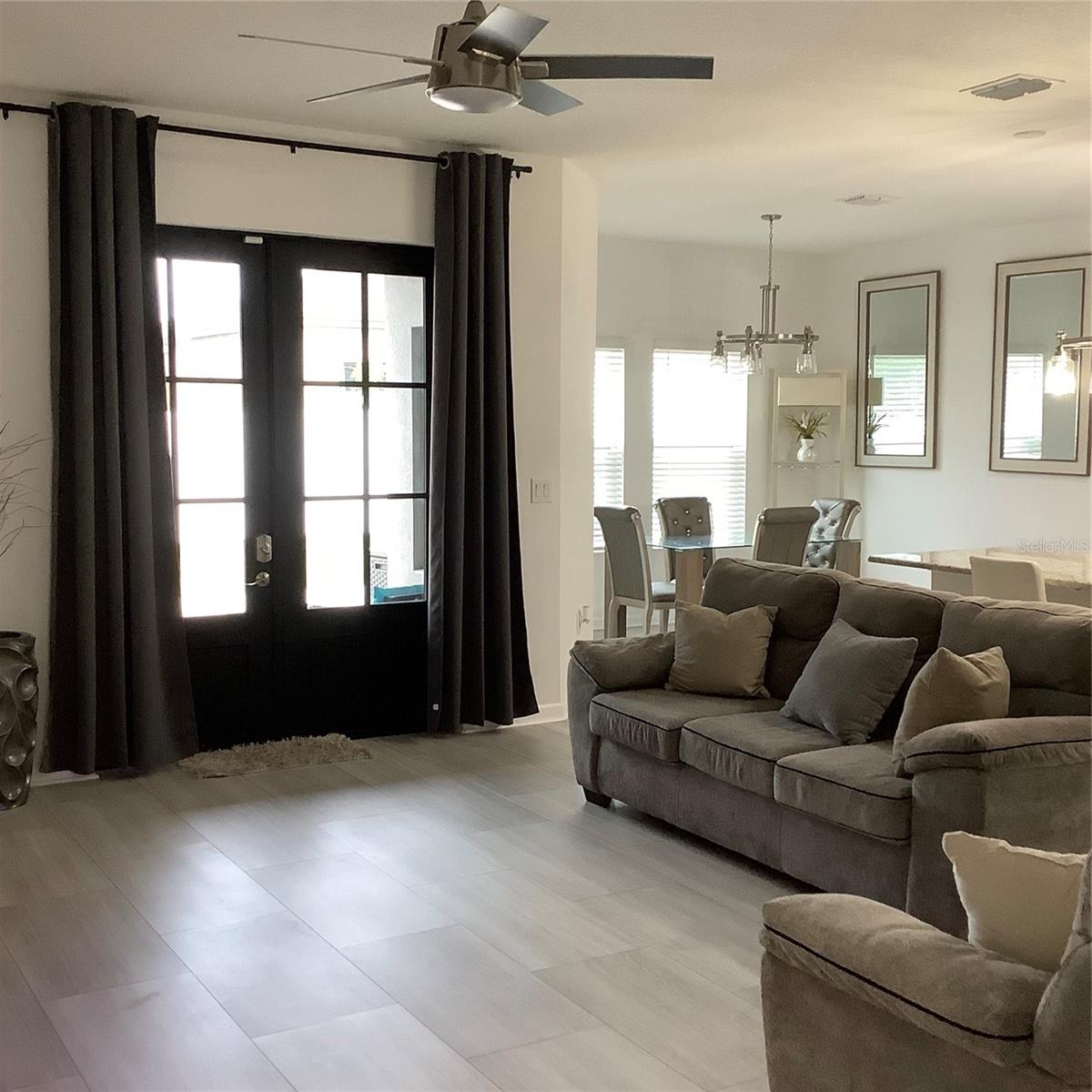 569 Disa Drive, FL