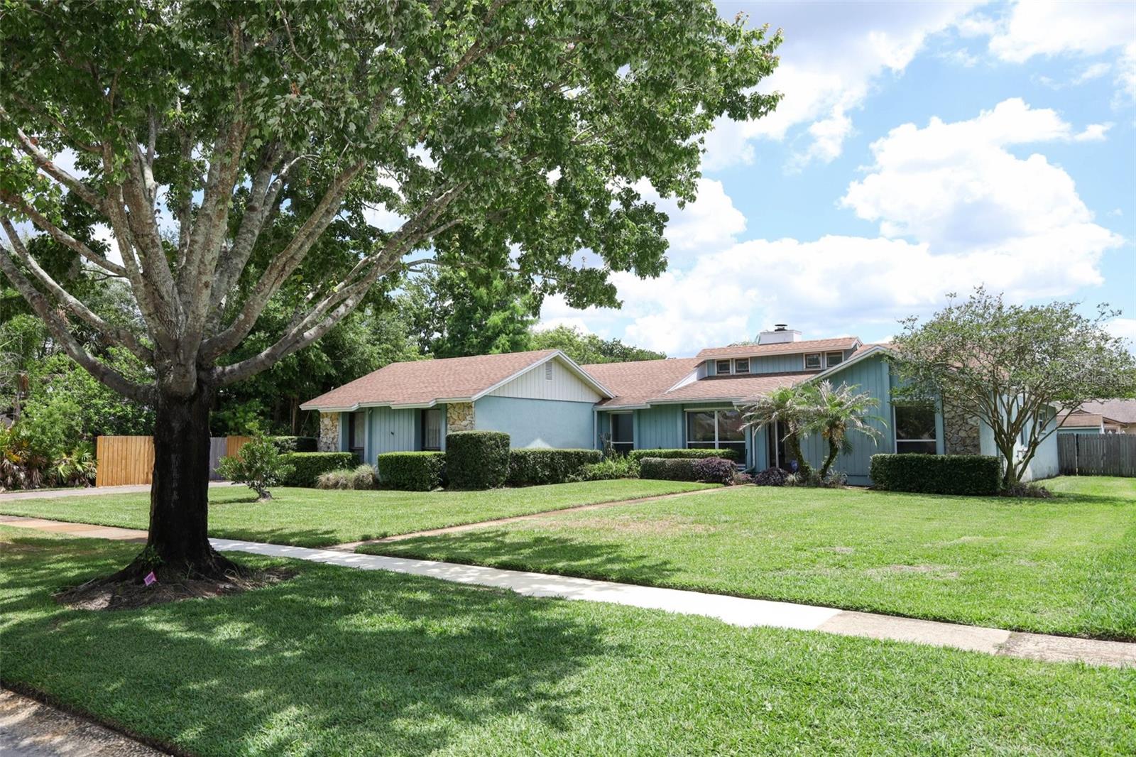 8852 El Prado Avenue, FL