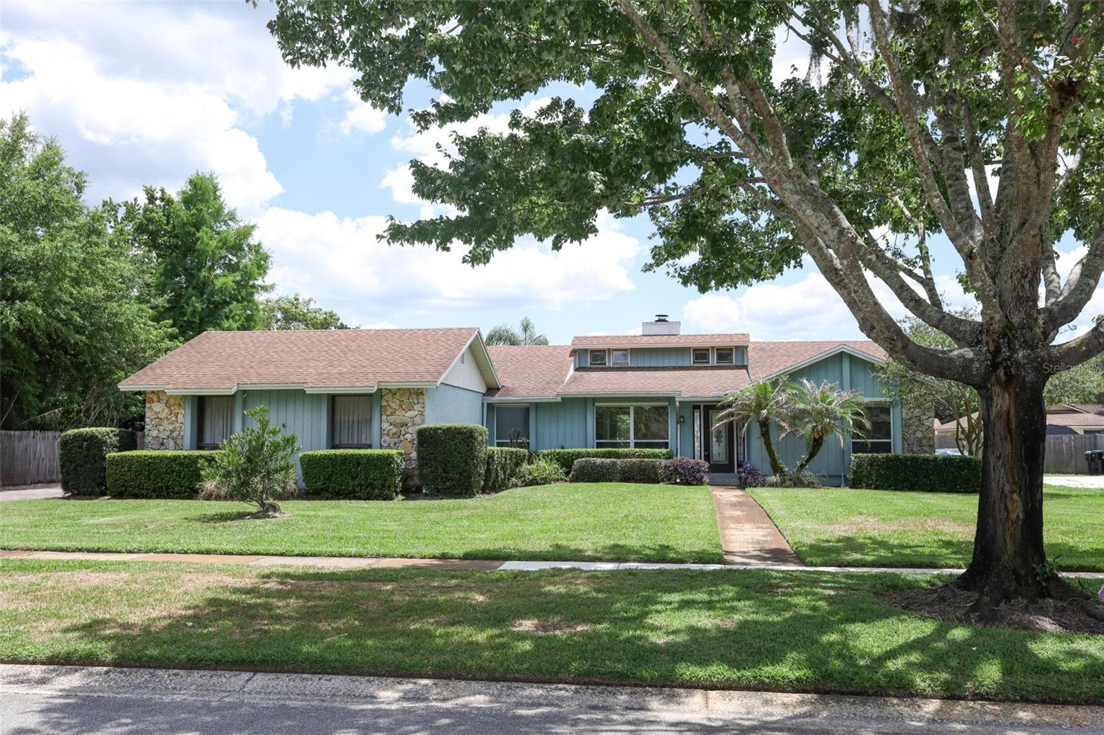 8852 El Prado Avenue, FL