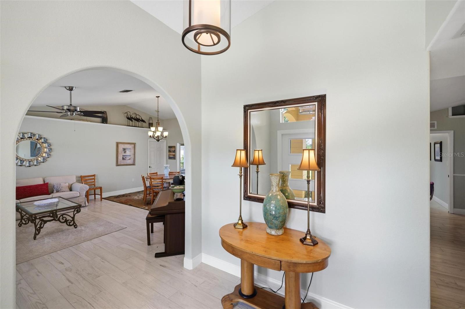 894 Boundary Boulevard, FL