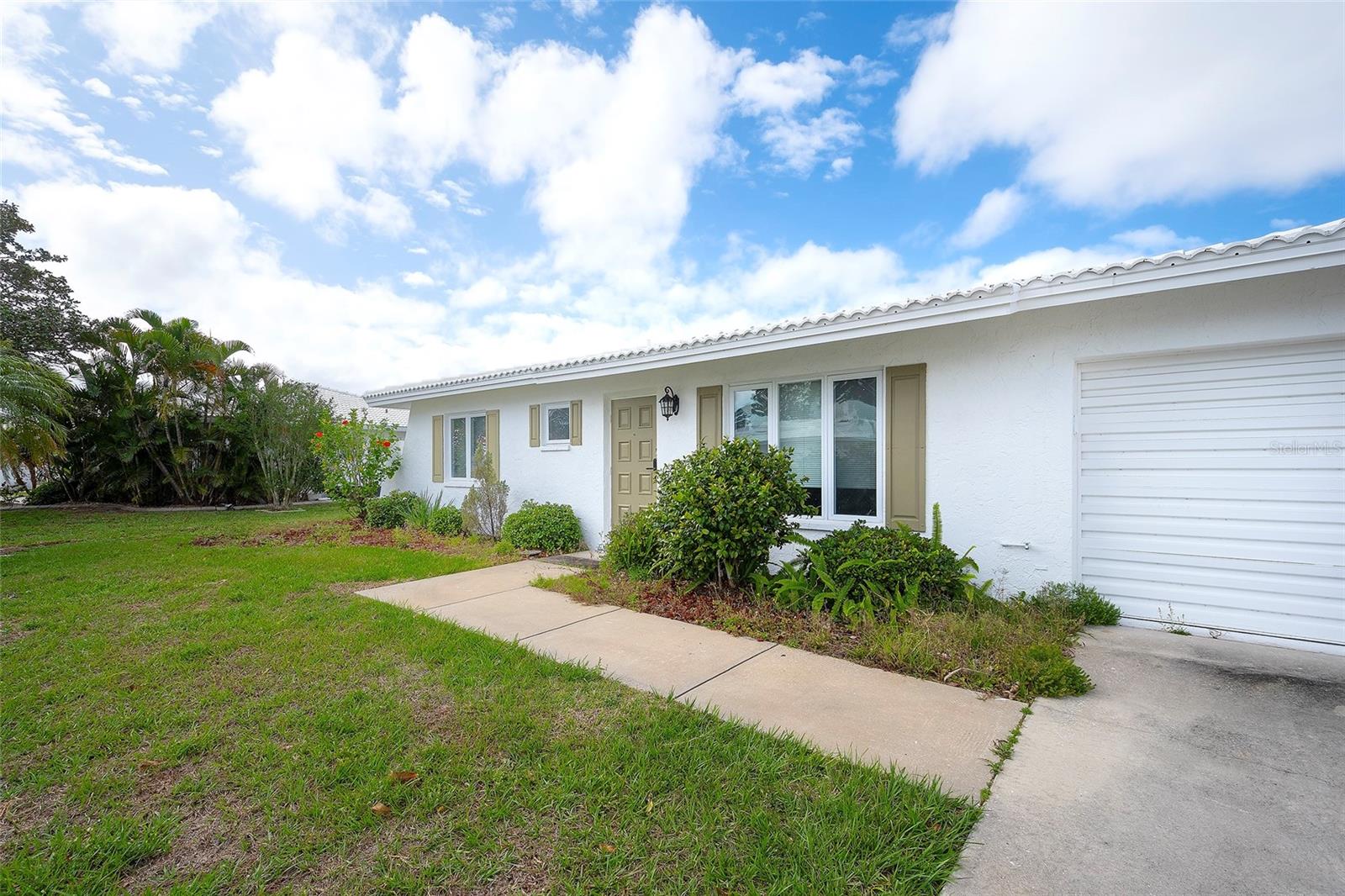 3810 Joyce Drive, FL