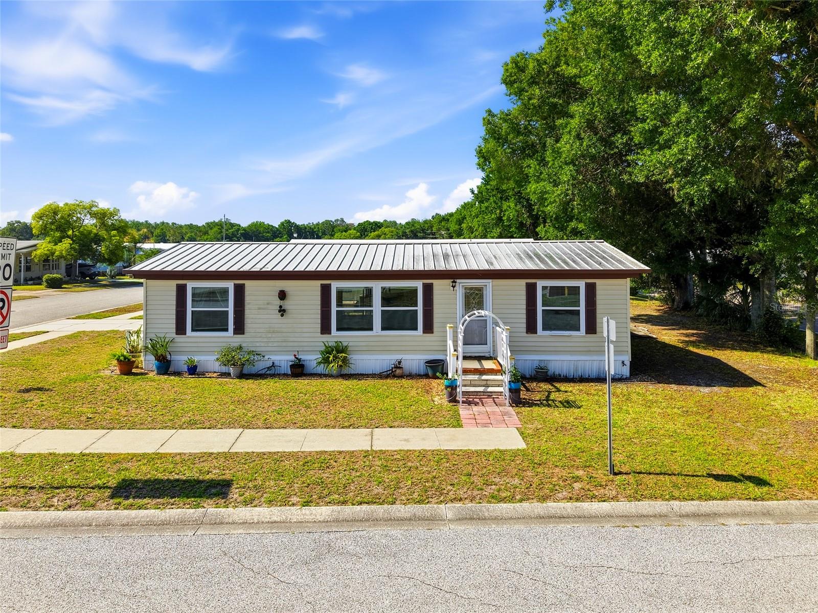 3933 Sarah Drive, FL