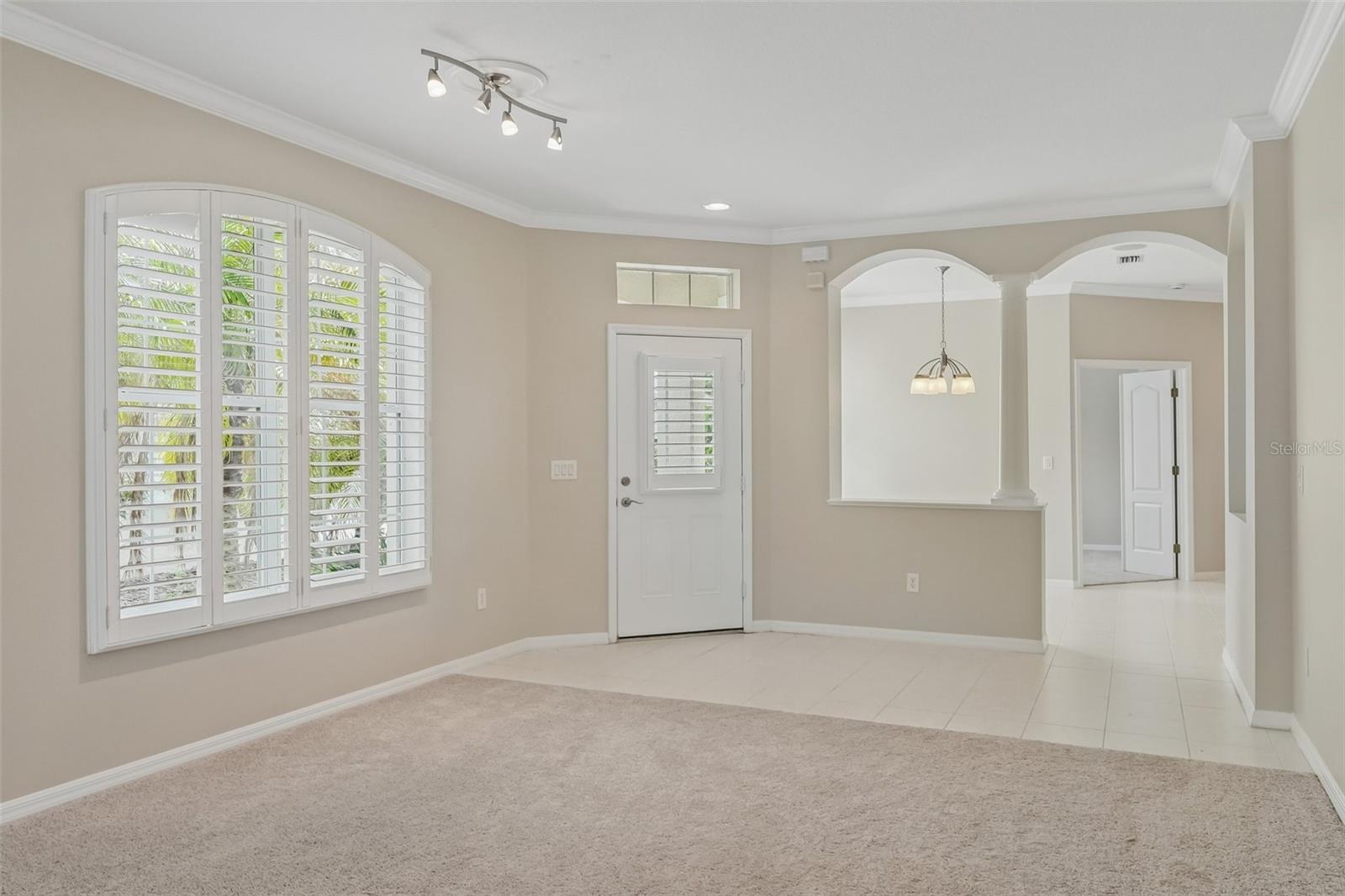3244 Chapel Creek Circle, FL