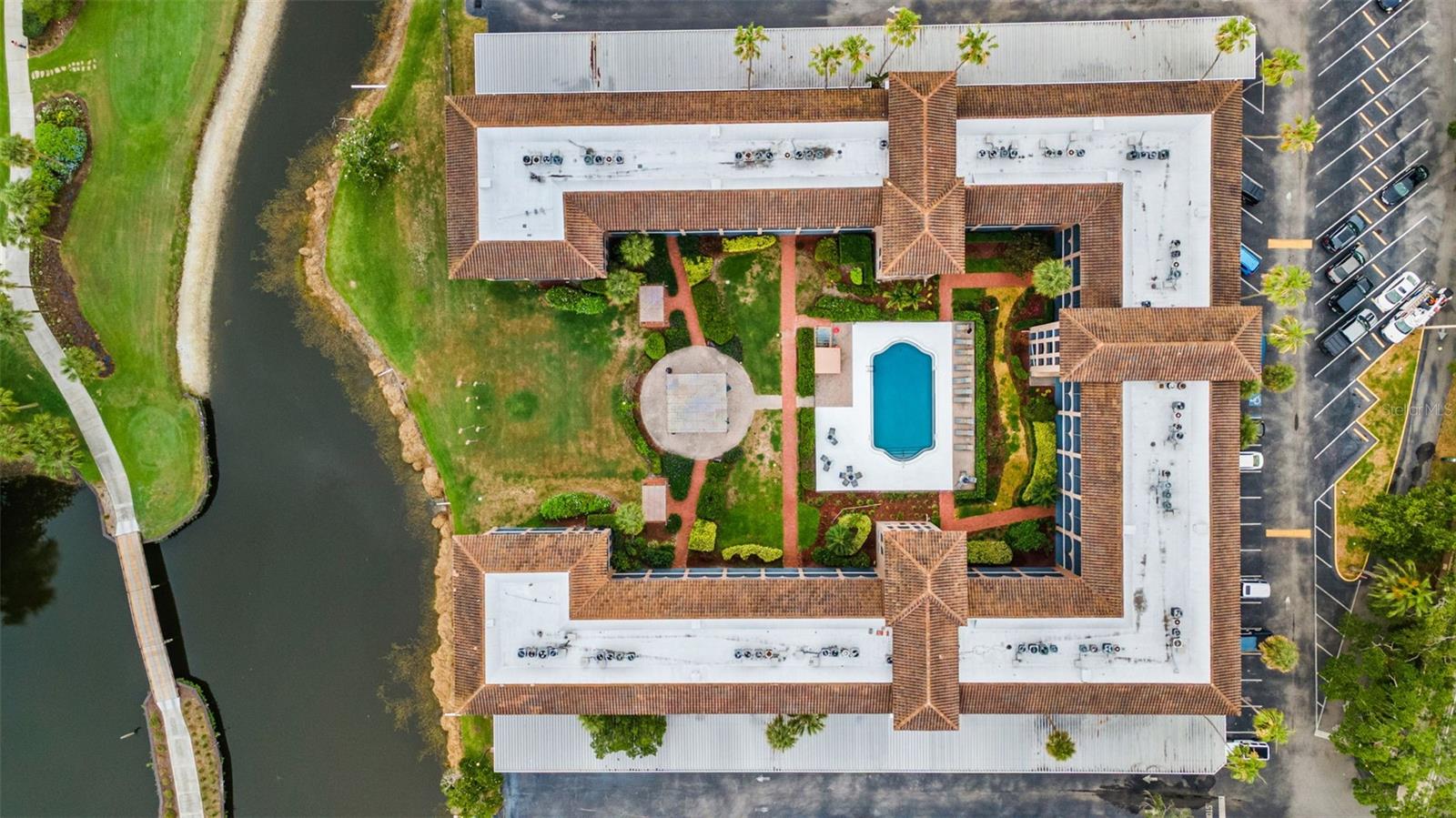 6100 Gulfport Boulevard, FL
