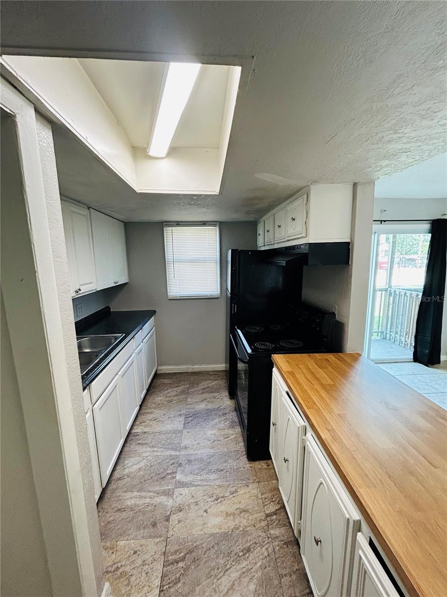 2751 L B Mcleod Road, FL