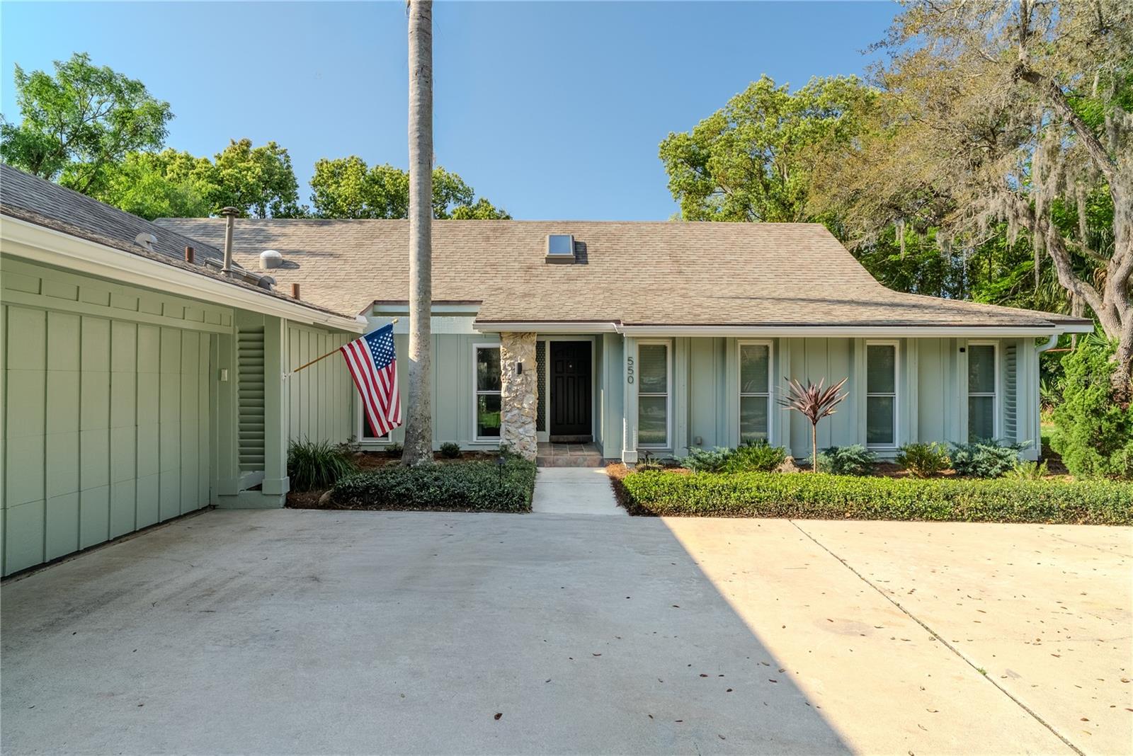 550 Bottlebrush Court, FL