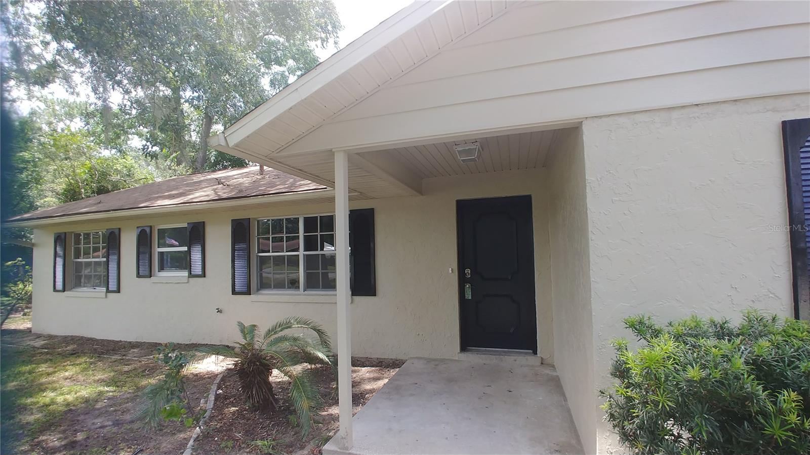 5725 3 Place, FL
