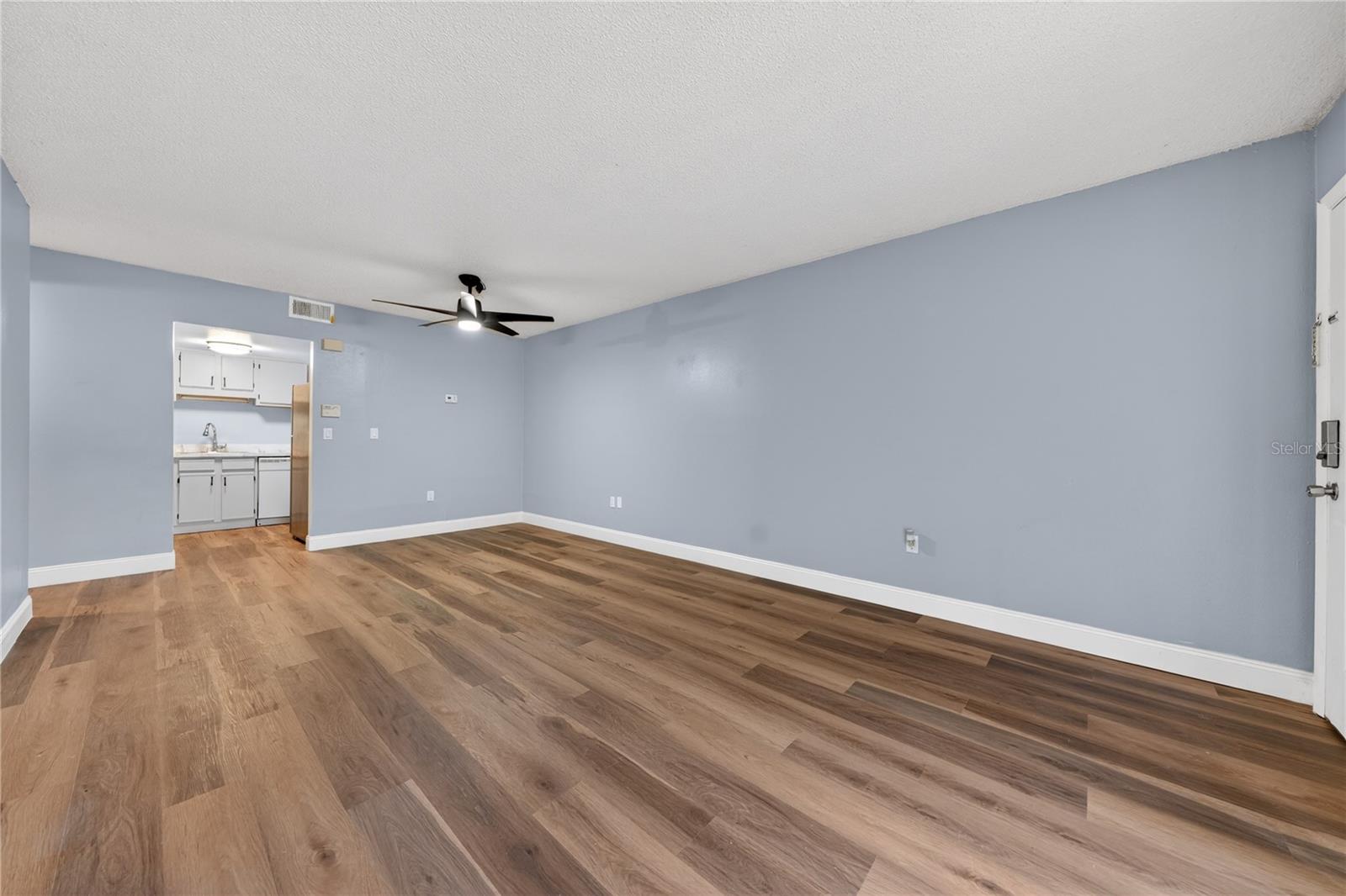 4205 S. Semoran Blvd, FL